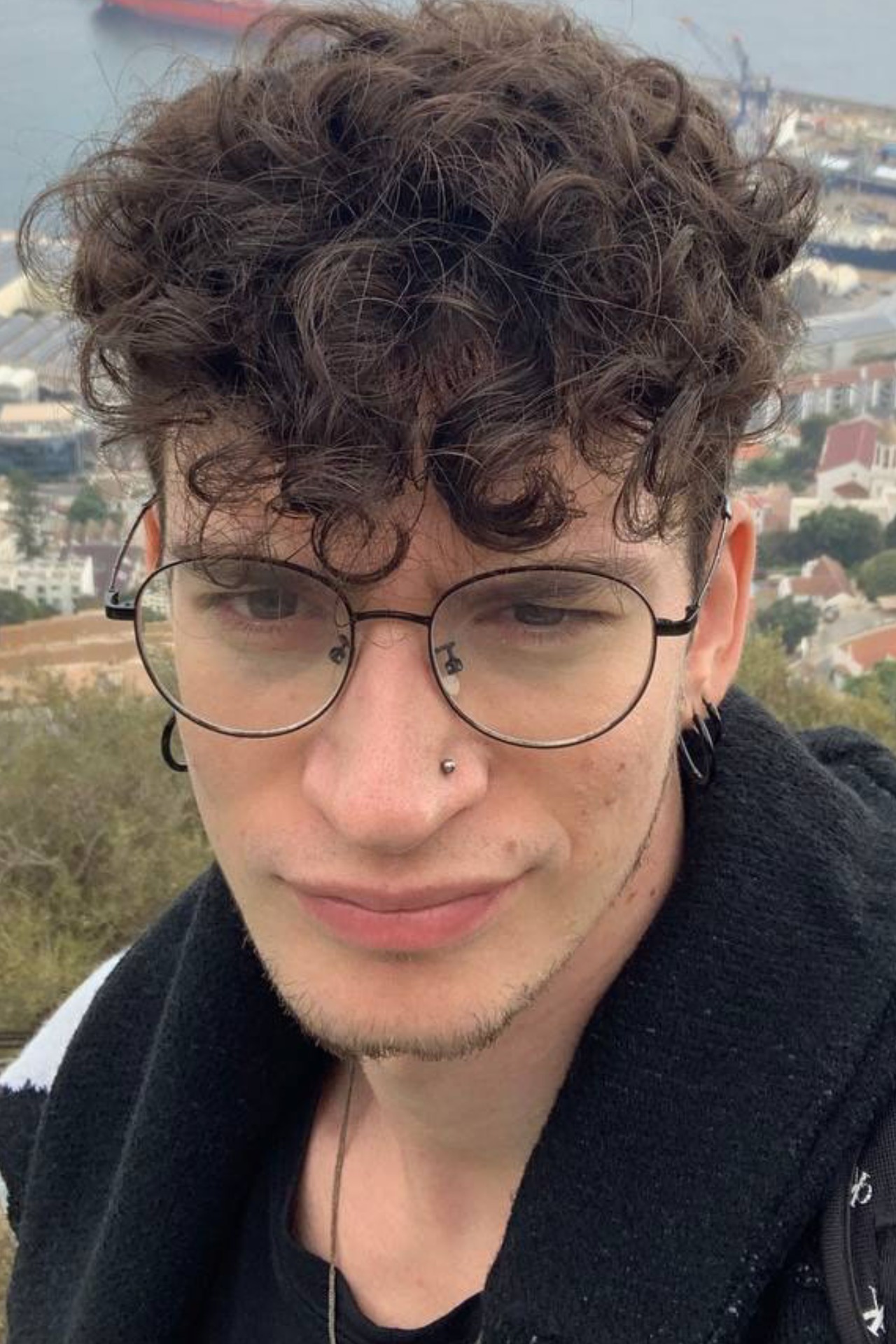 Lorenzo — Model & Host in Roma photo 4
