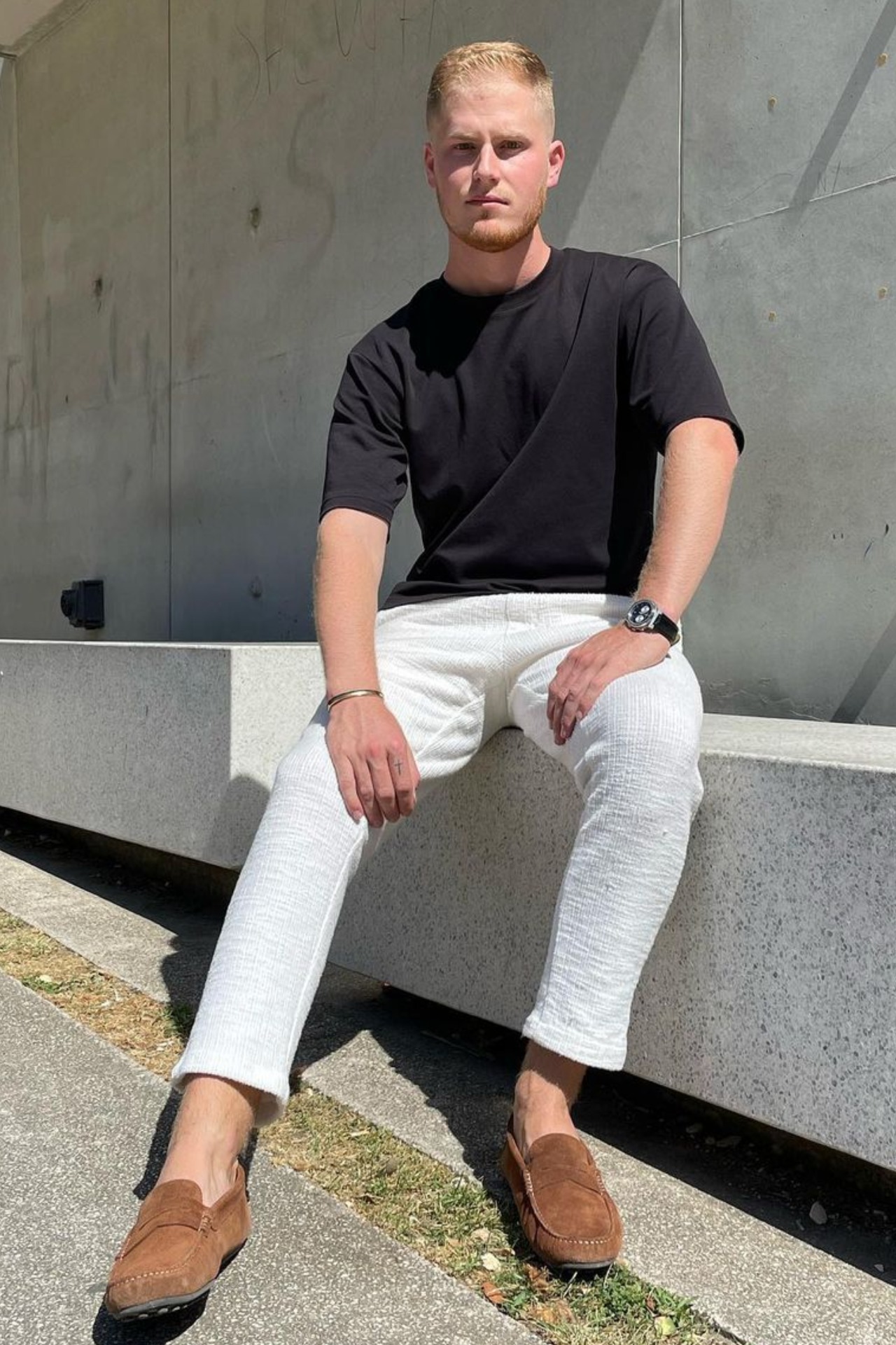 Remy — Model & Host in Marseille photo 13