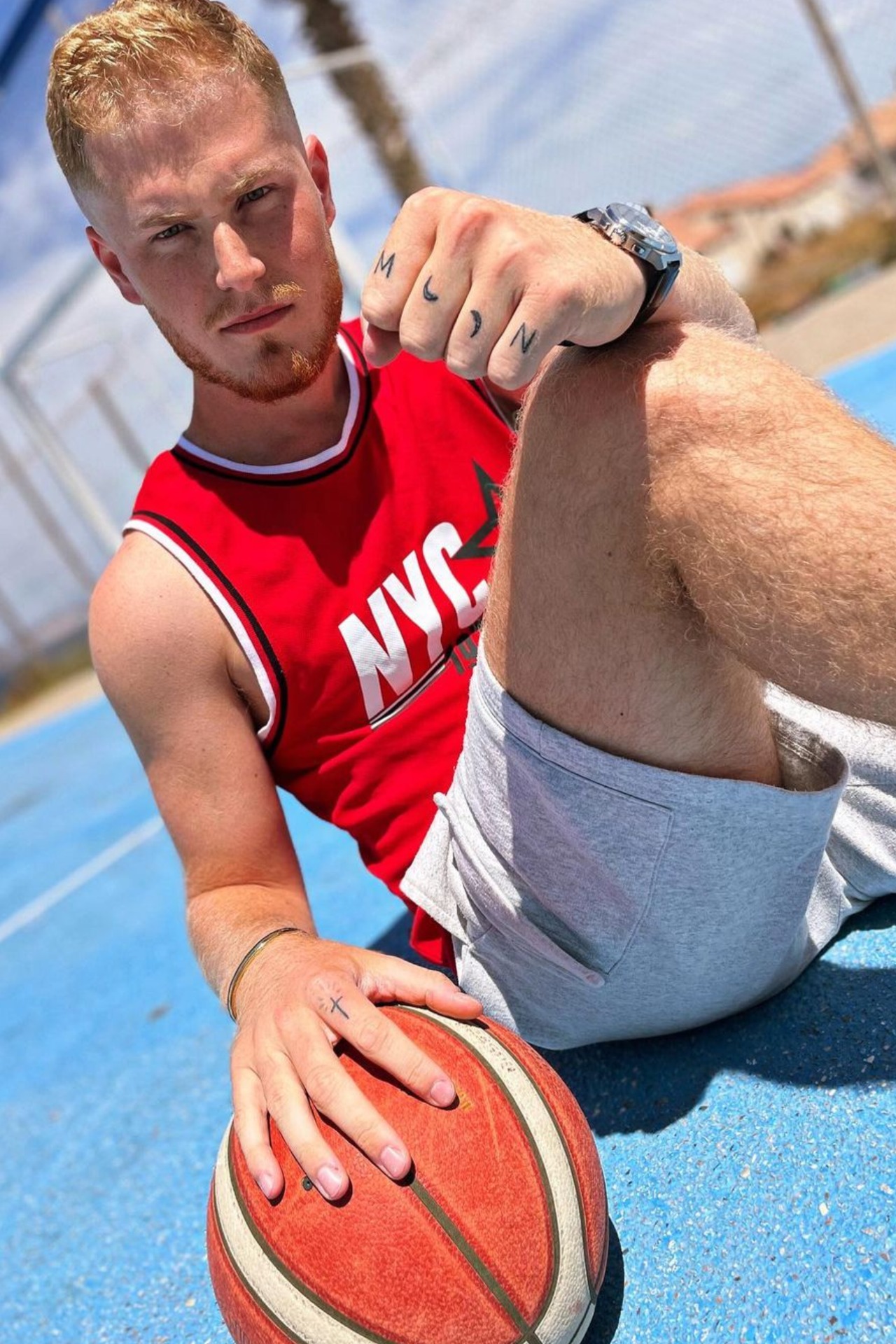 Remy — Model & Host in Marseille photo 7