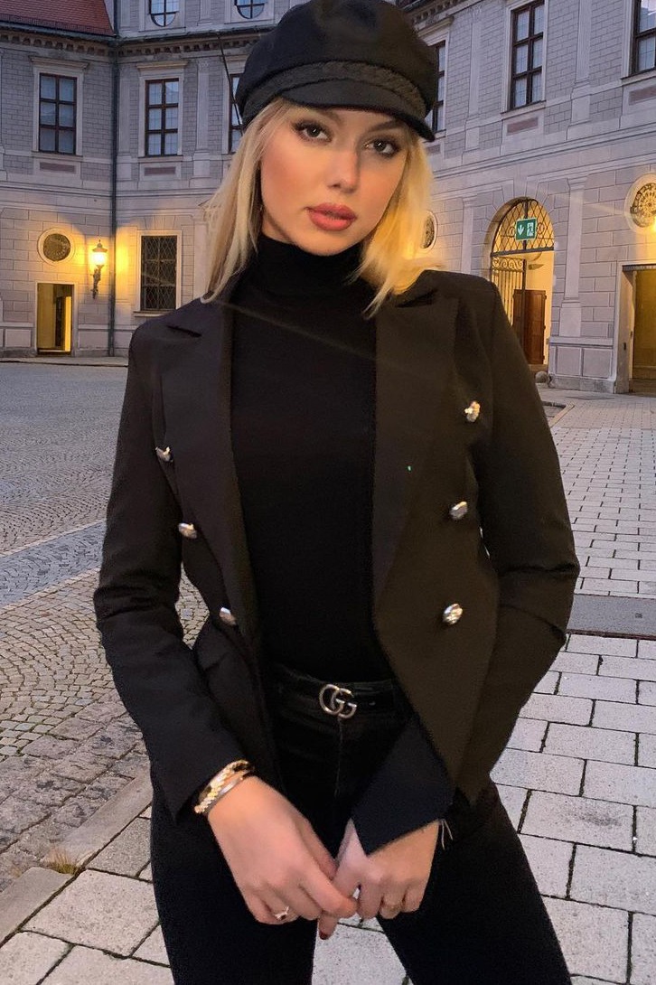Juliette — Model & Hostess in Unterhaching photo 1