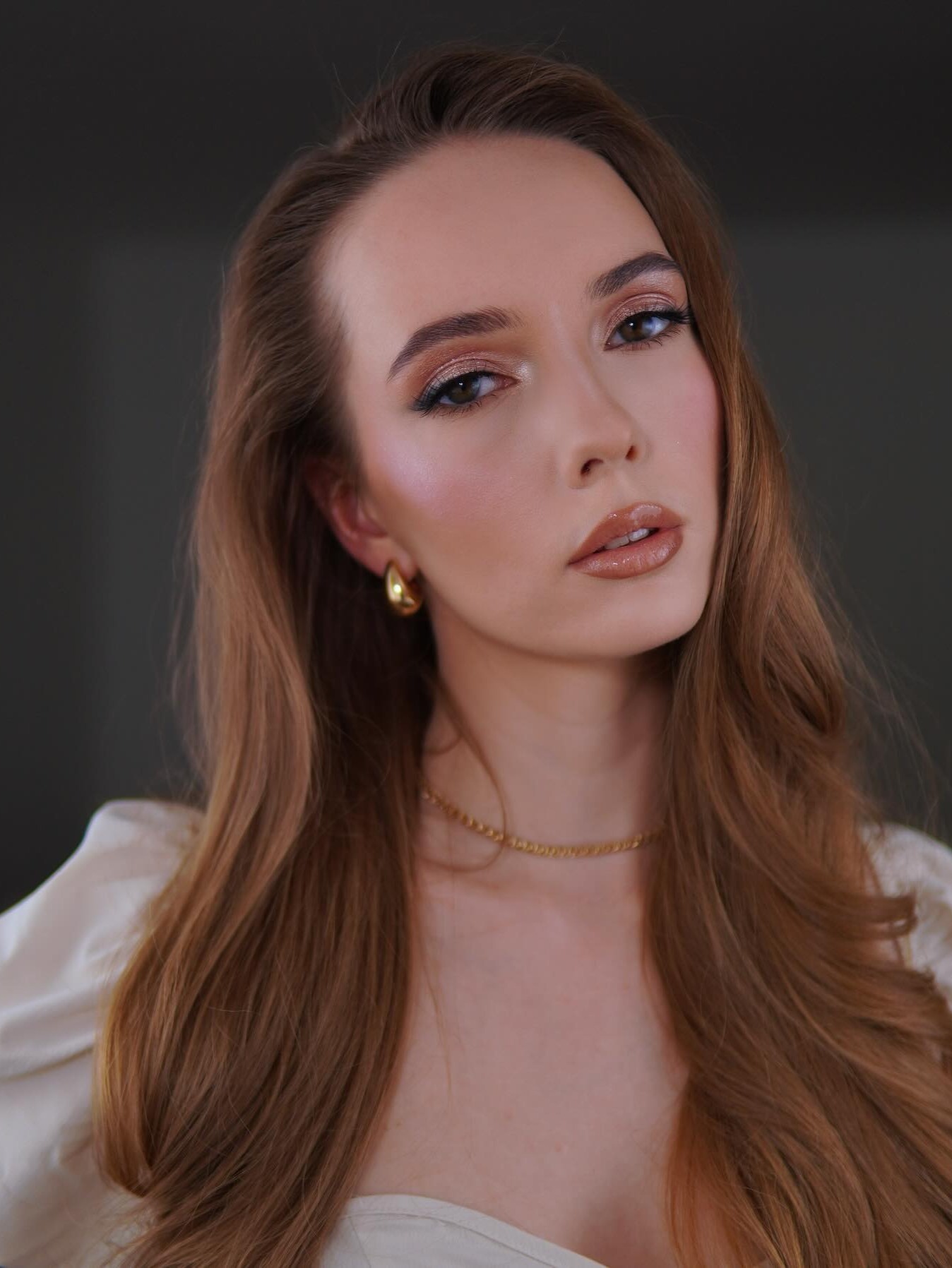 Dziyana — Model & Hostess in M&uuml;nchen photo 1