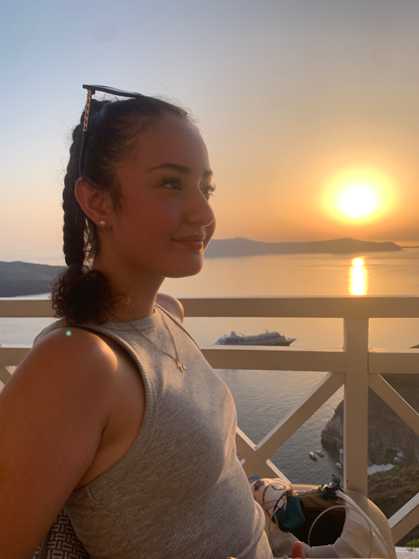 Louna — Model & Hostess in Authiou photo 4