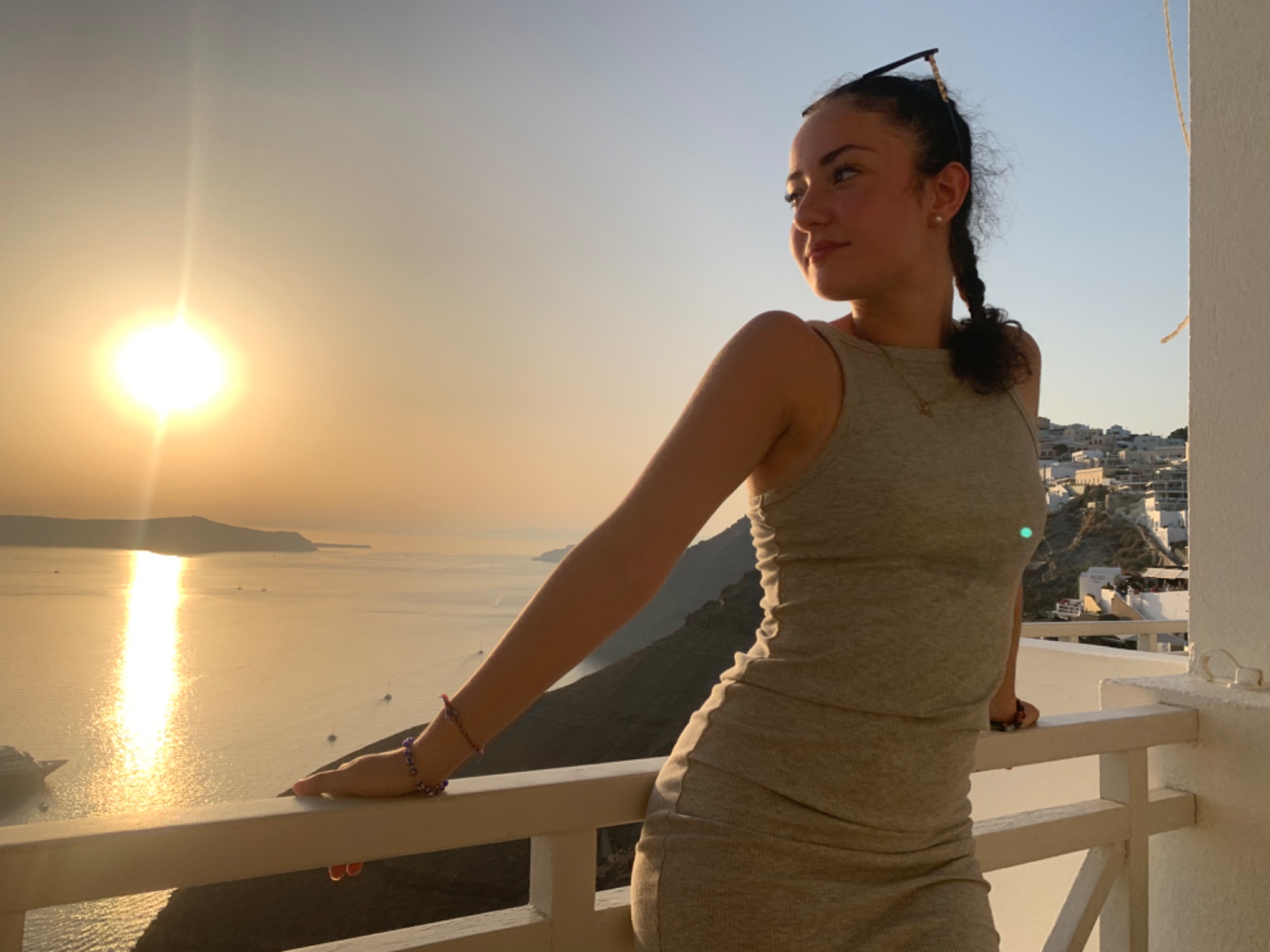 Louna — Model & Hostess in Authiou photo 3