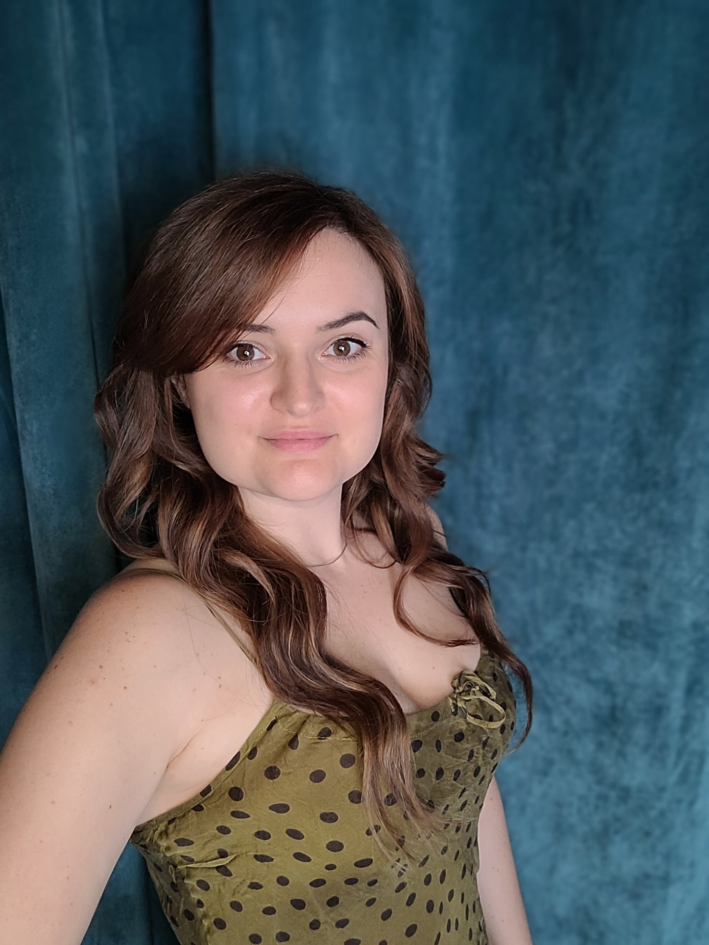 Flora — Model & Hostess in Villeneuve-sur-cher photo 6