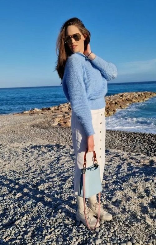 Noemie — Model & Hostess in Nevers photo 6