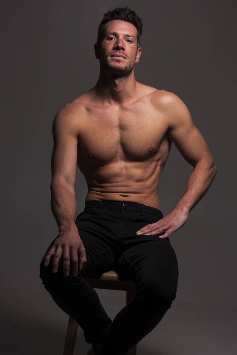 Adri&aacute;n Manuel — Model & Host in Madrid photo 11