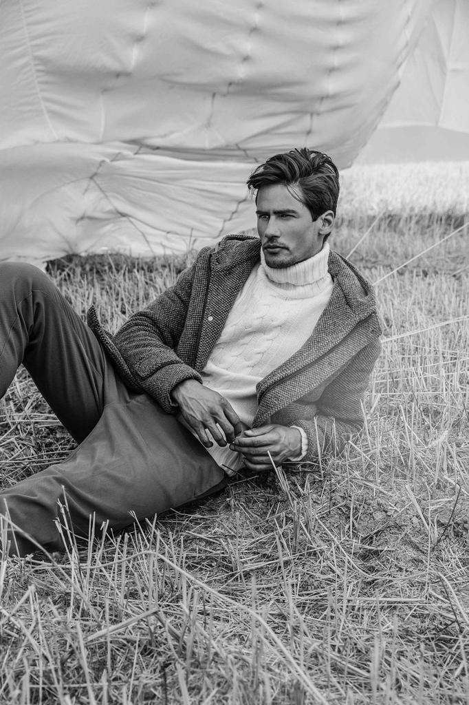 Marcos — Model & Host in Milano photo 3