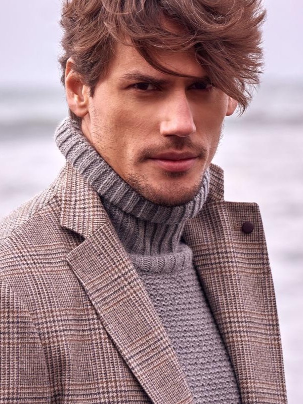 Marcos — Model & Host in Milano photo 6