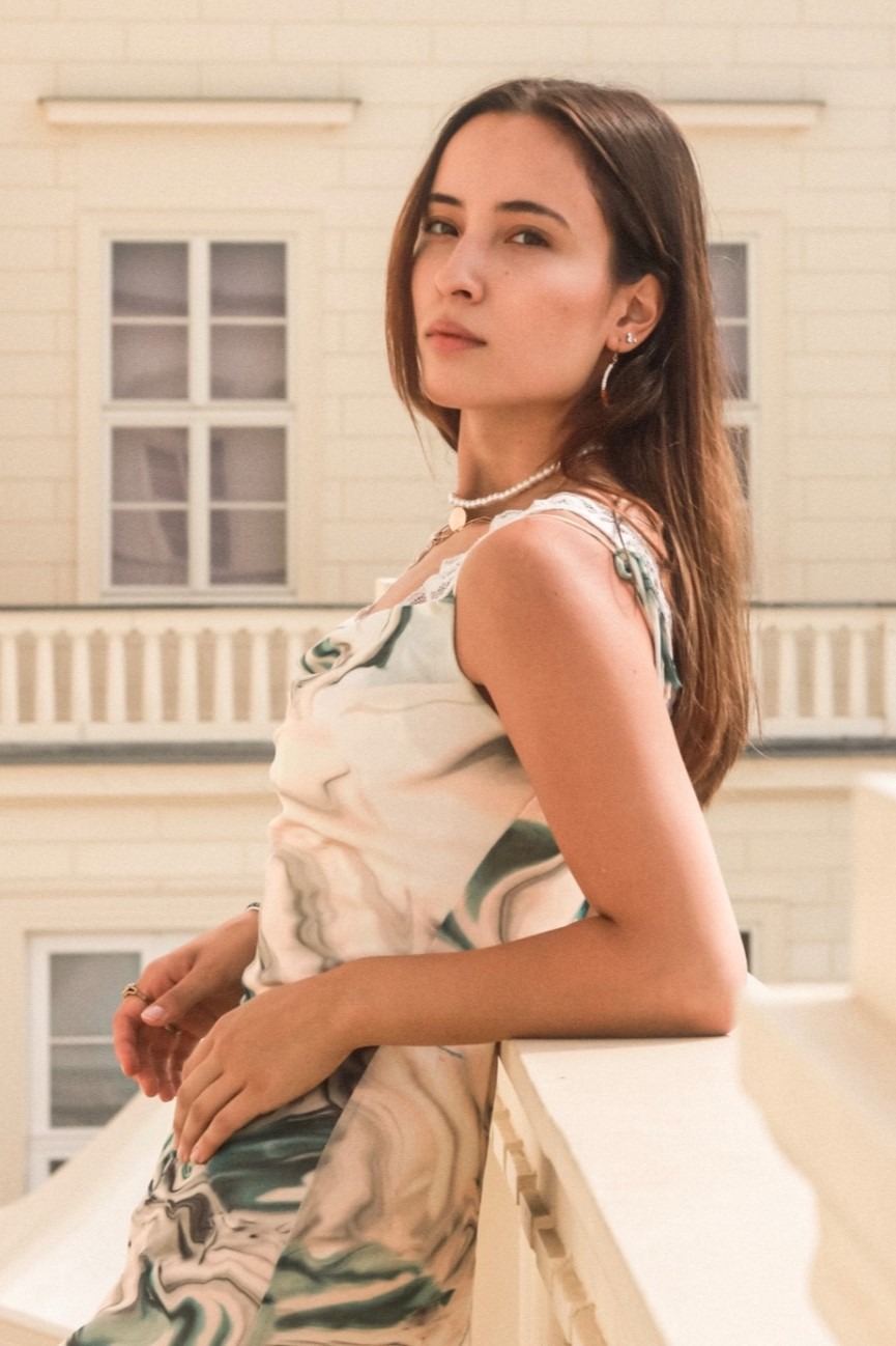 Deborah — Model & Hostess in Hamburg photo 5
