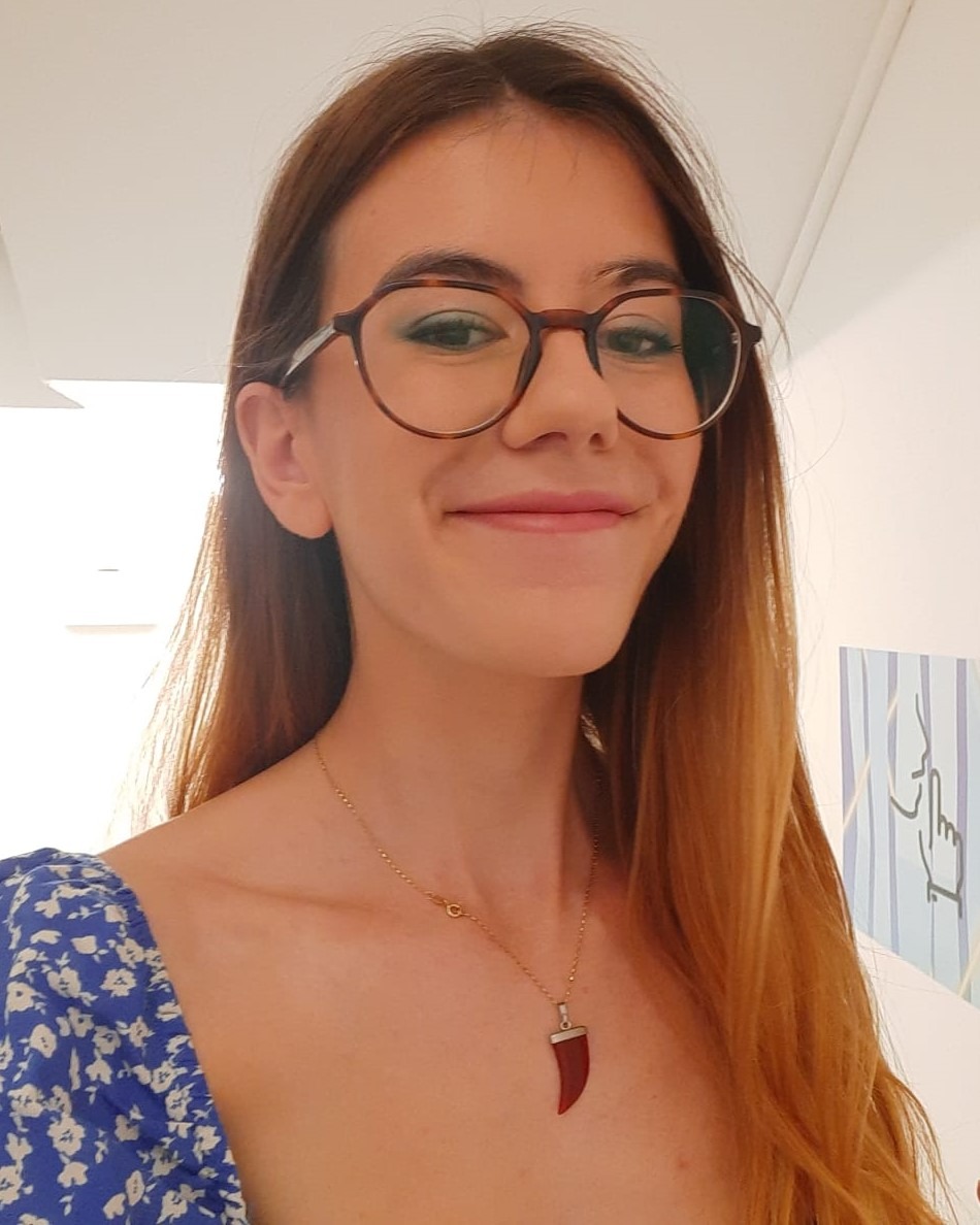 Iris — Model & Hostess in Cerdanyola Del Vall&egrave;s photo 1