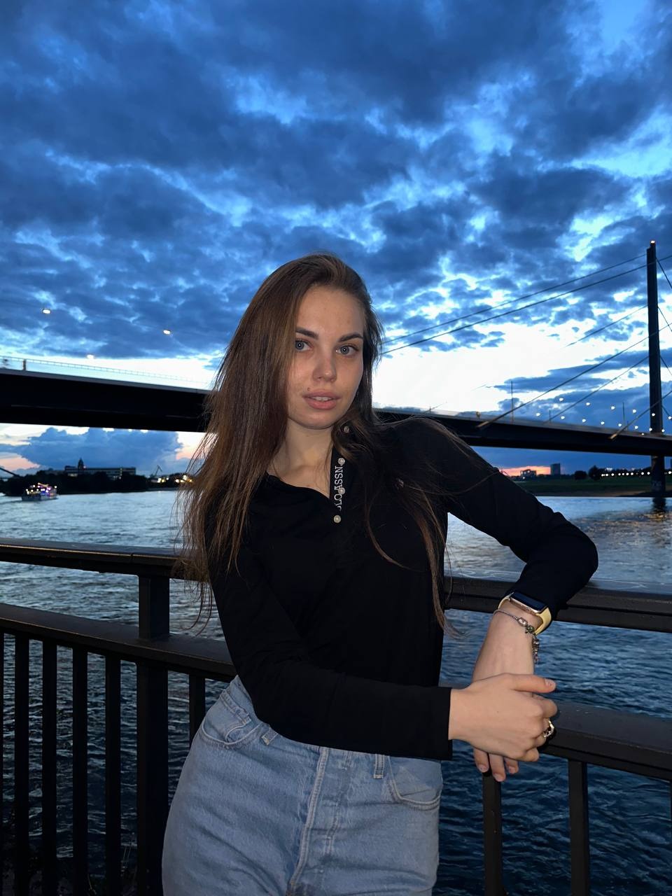 Valeriia — Model & Hostess in Bochum photo 1