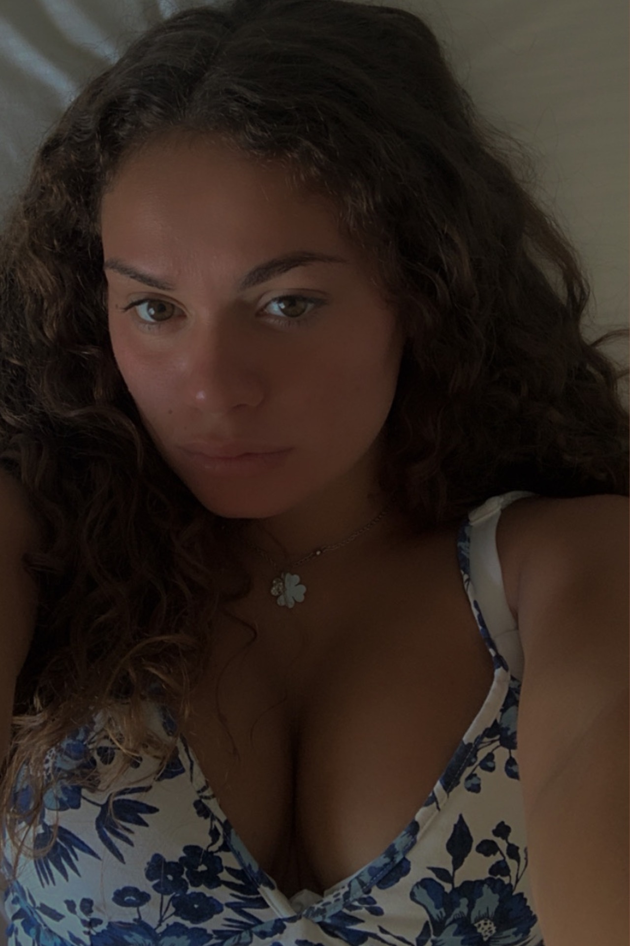 Sara — Model & Hostess in Rome photo 2