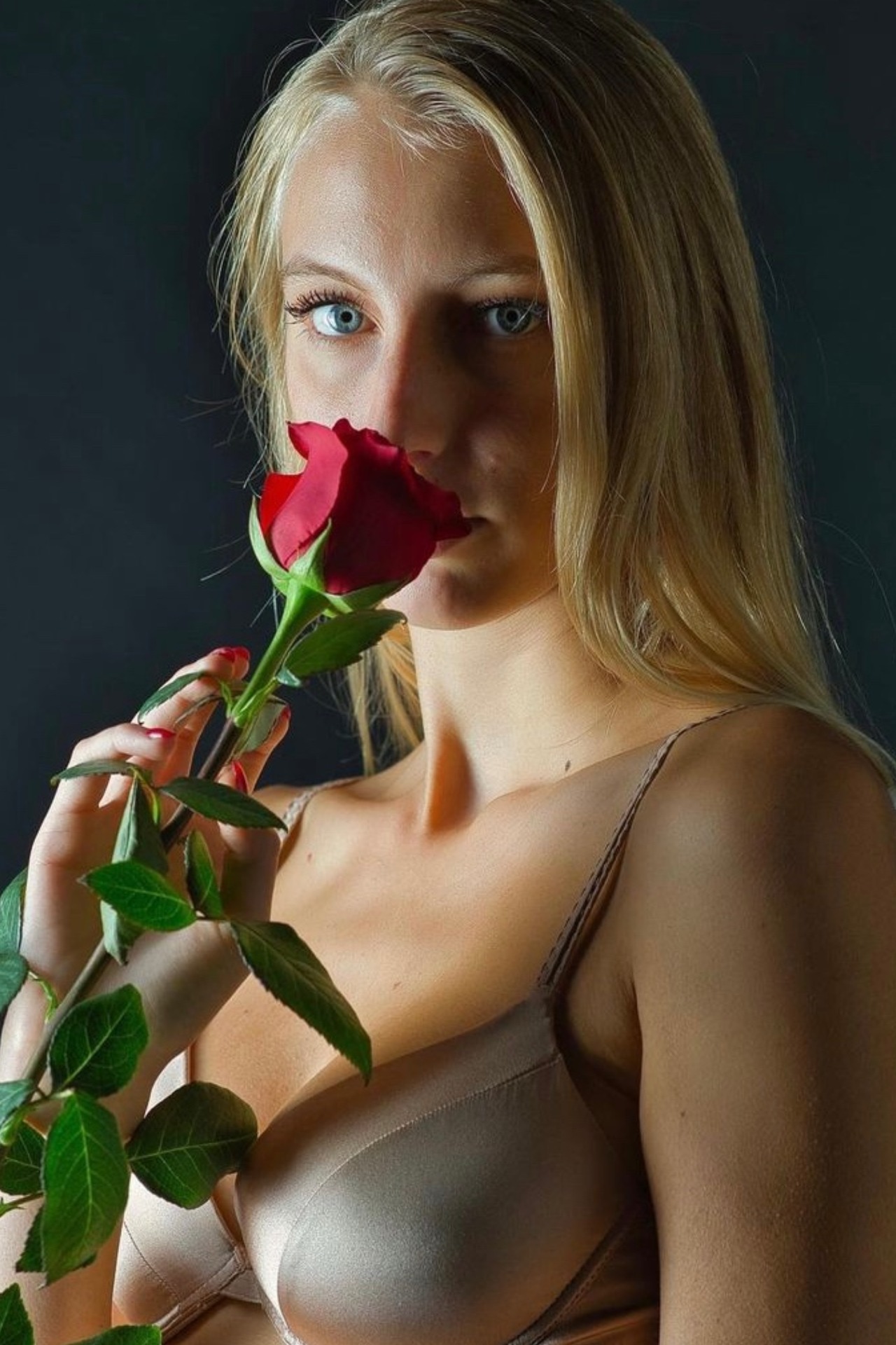 Eleonora — Model & Hostess in Roma photo 8