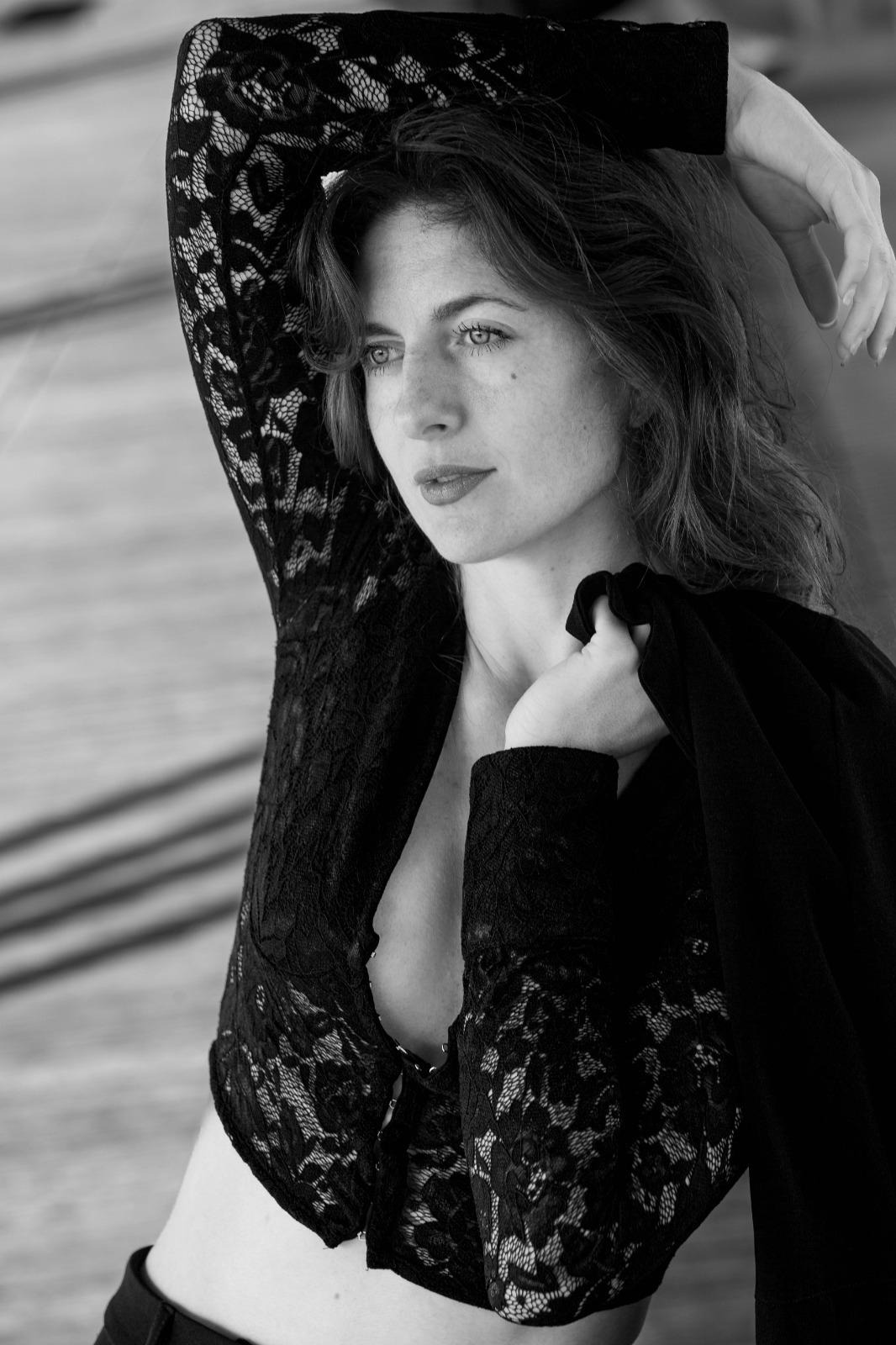 Alexandra — Model & Hostess in Athis-mons photo 8