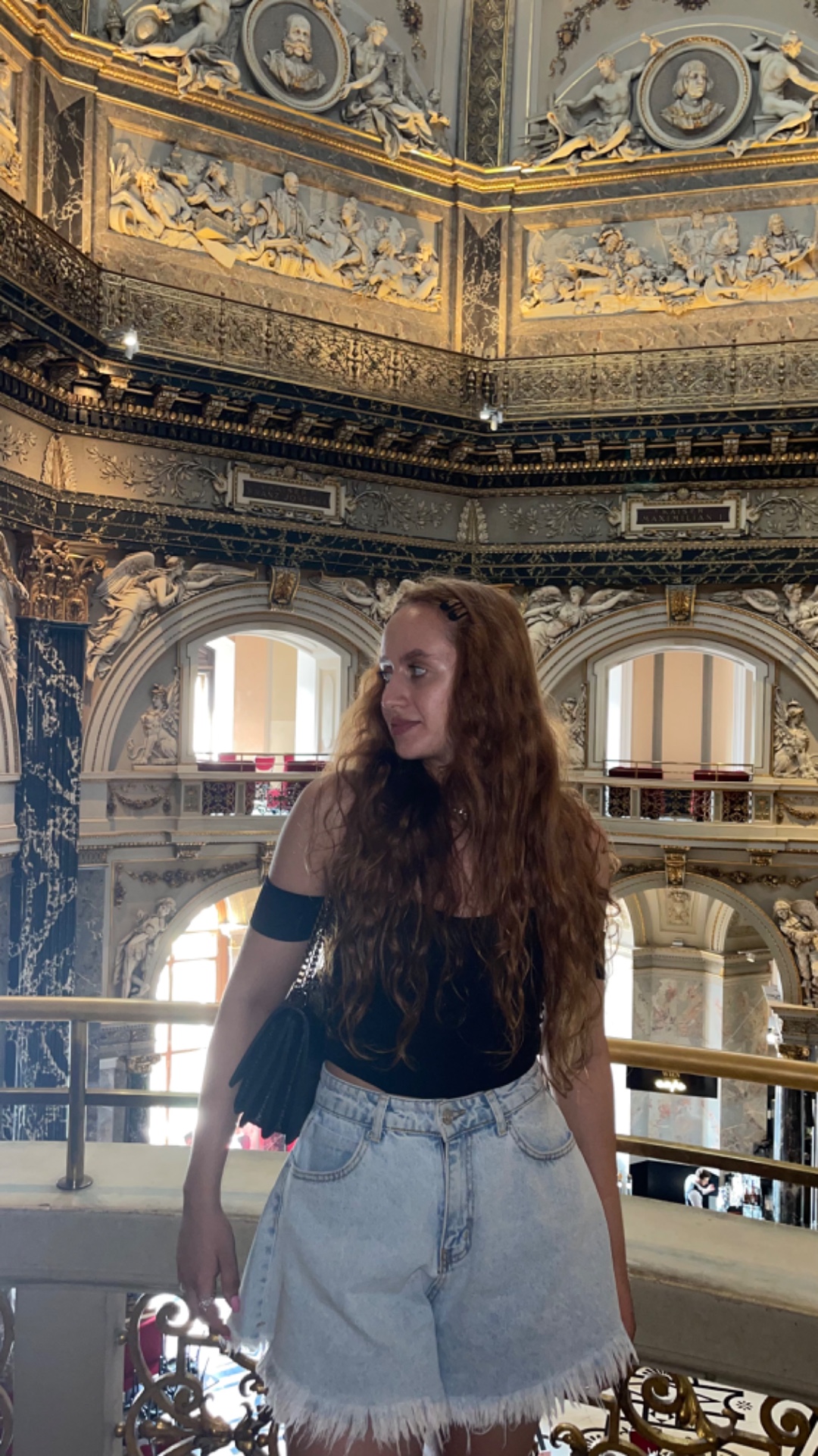 Alina — Model & Hostess in Barcelona photo 1
