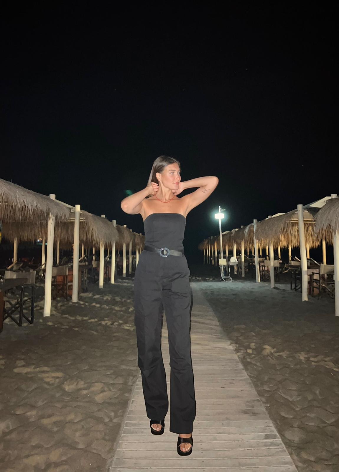 Francesca — Model & Hostess in Milano photo 3