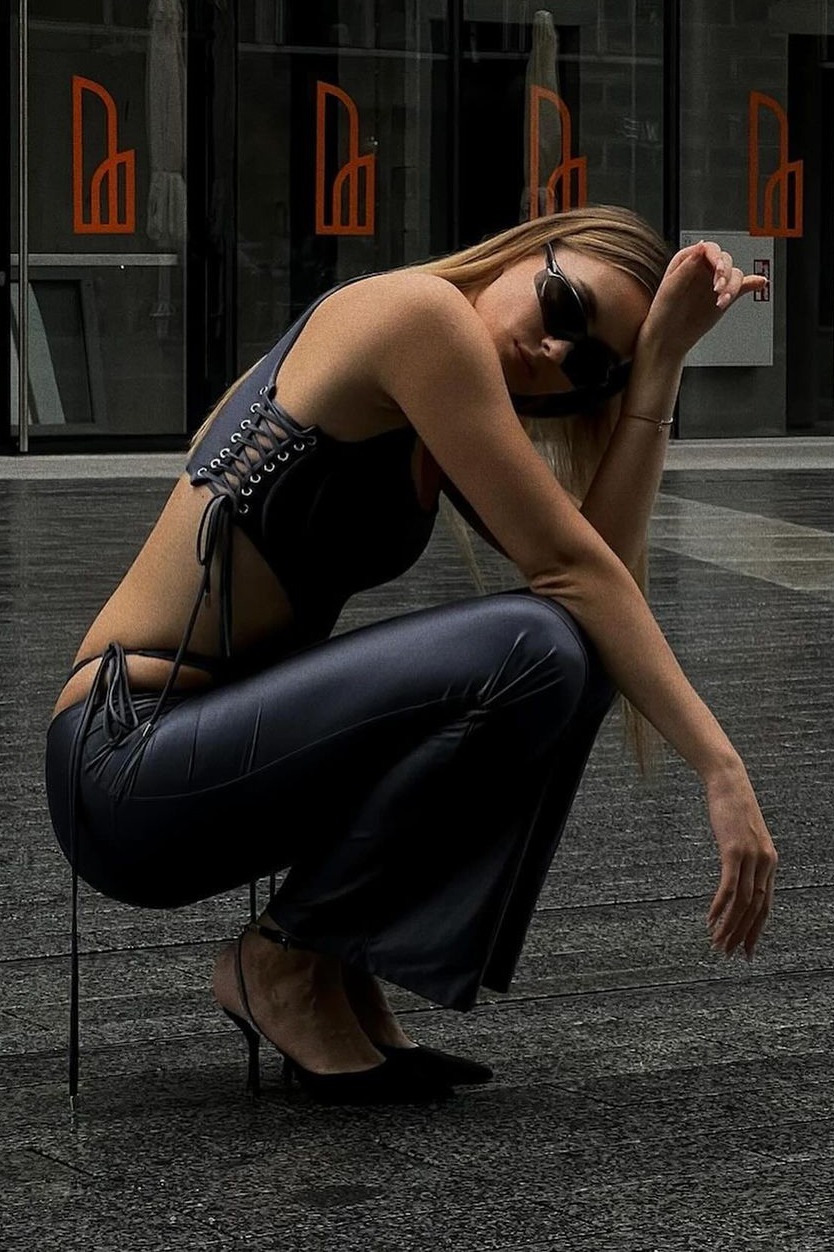 Yana — Model & Hostess in Warszawa photo 4