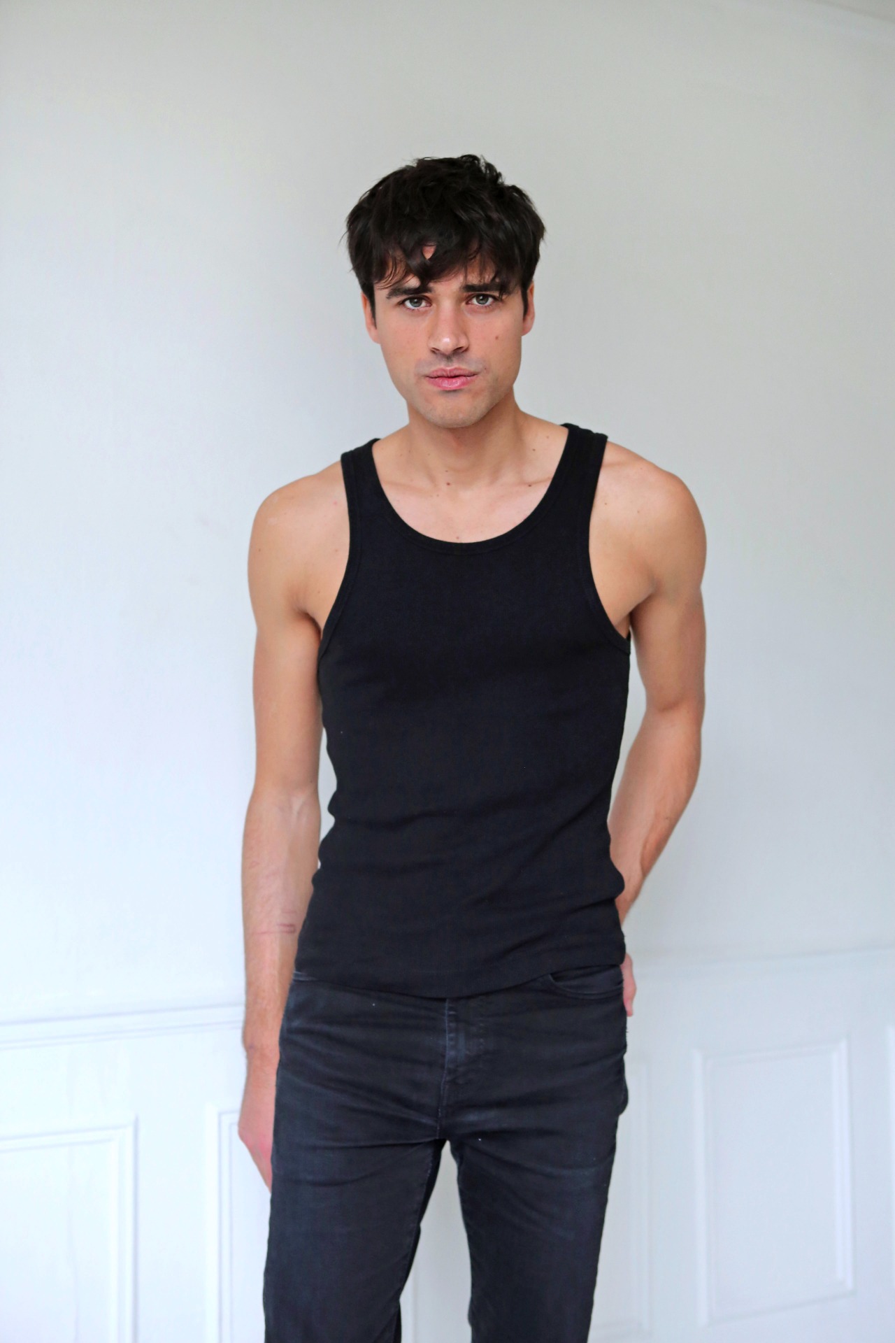 Hugh — Model & Host in Boulogne-billancourt photo 15