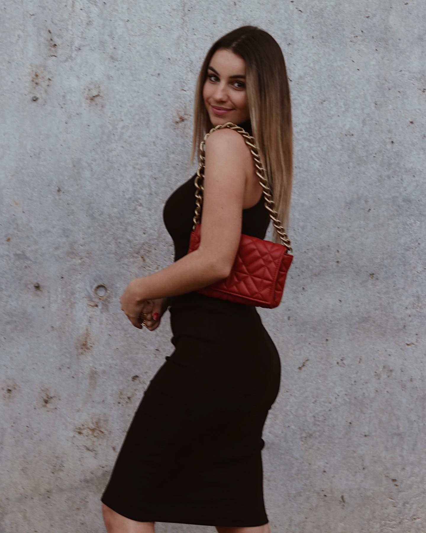 Aina — Model & Hostess in Barcelona photo 7