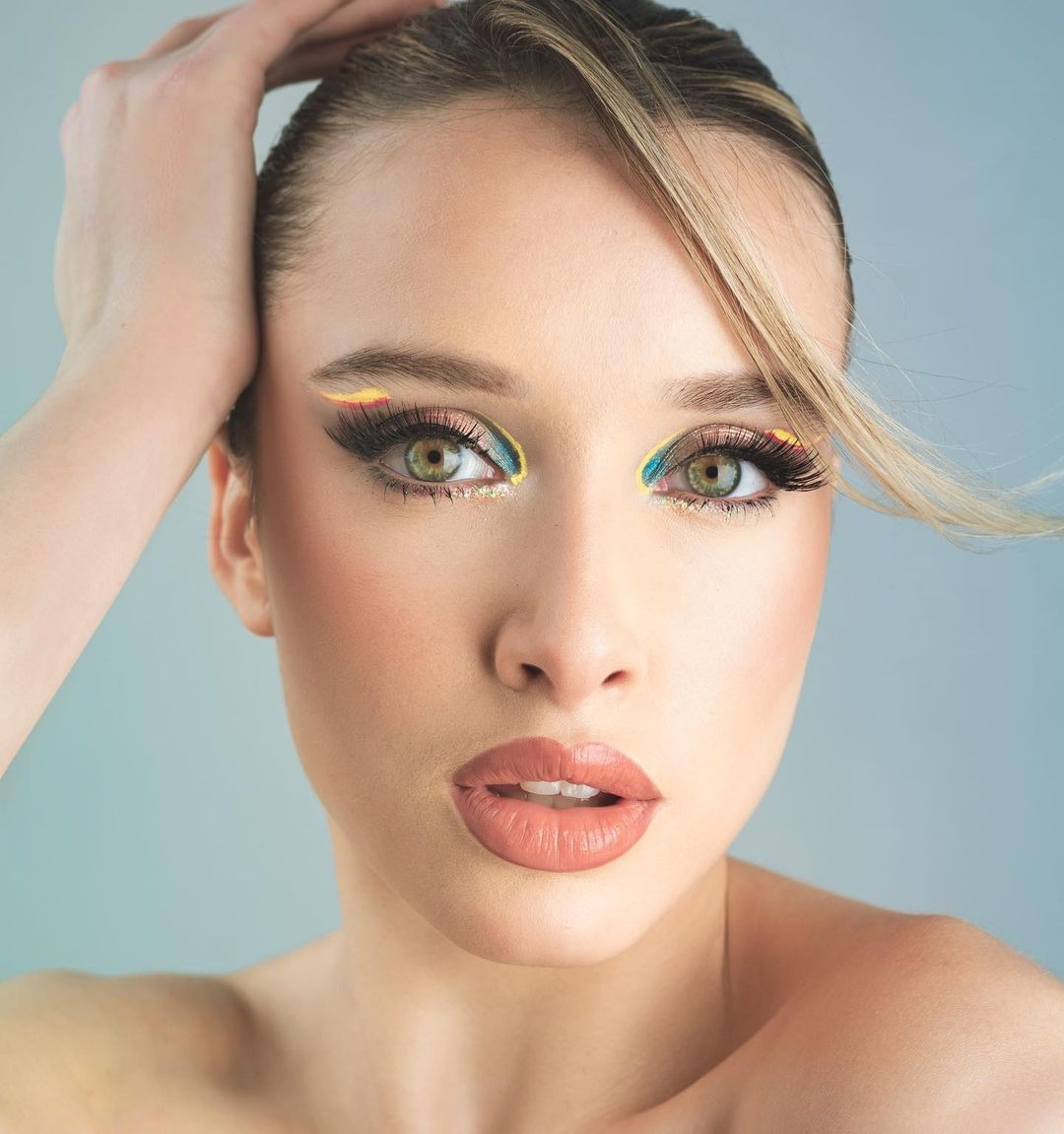 Carla — Model & Hostess in Barcelona photo 7
