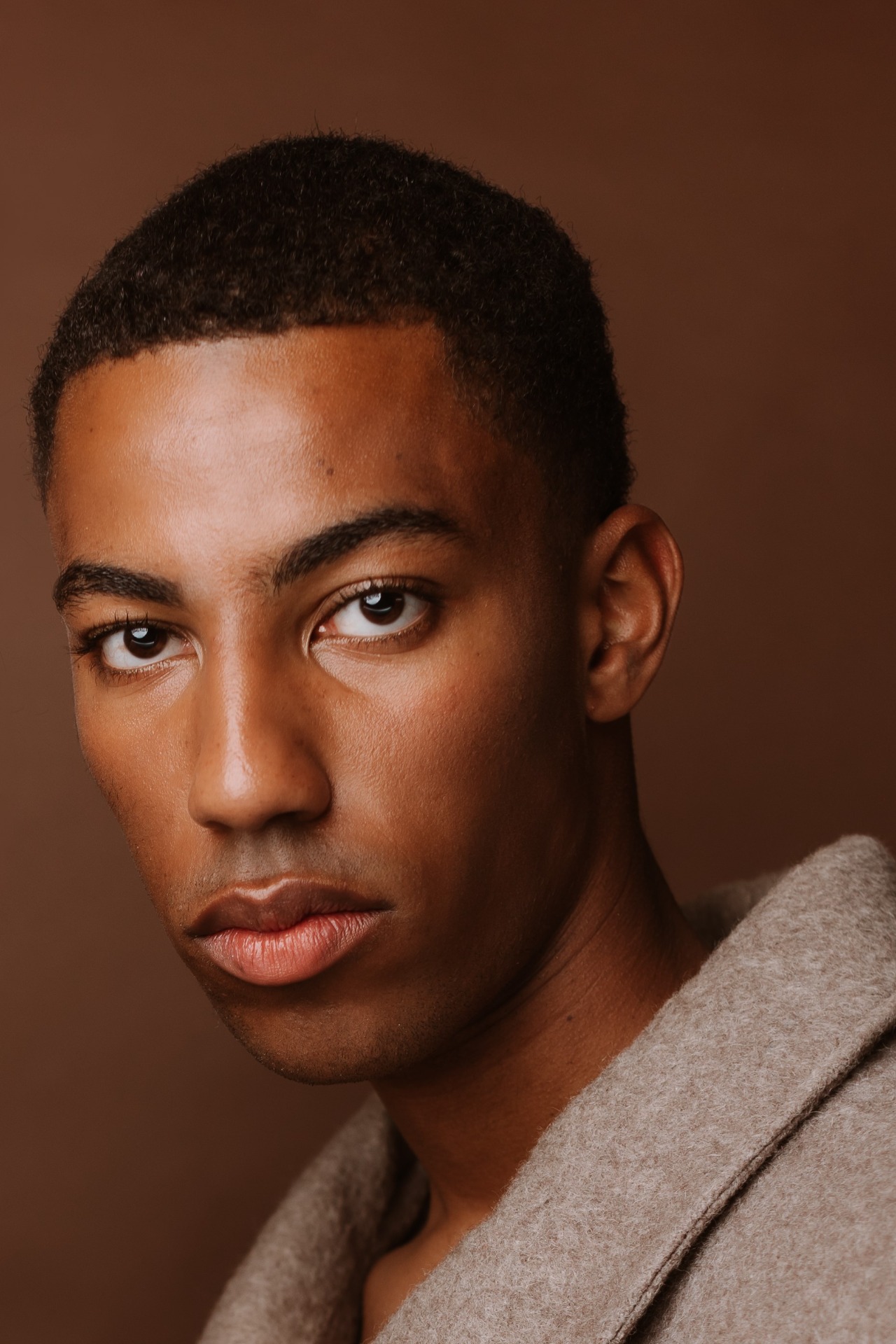 Daby — Model & Host in Issou photo 1