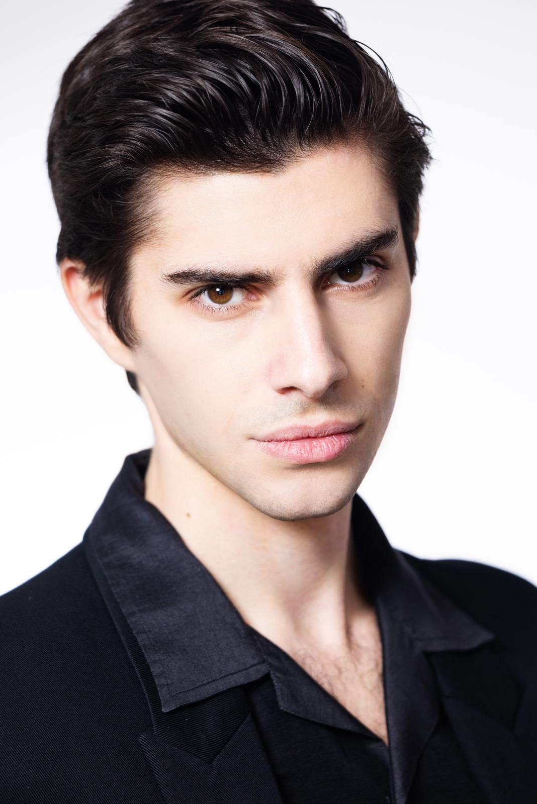 Antonio — Model & Host in Milano photo 4