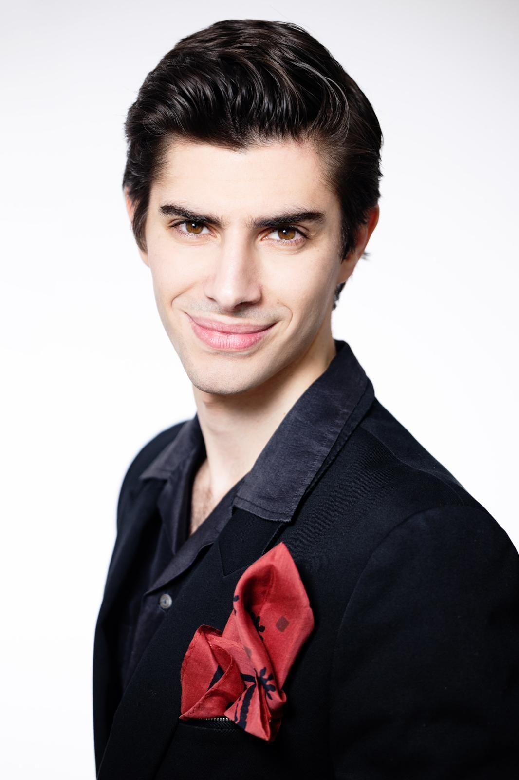Antonio — Model & Host in Milano photo 6