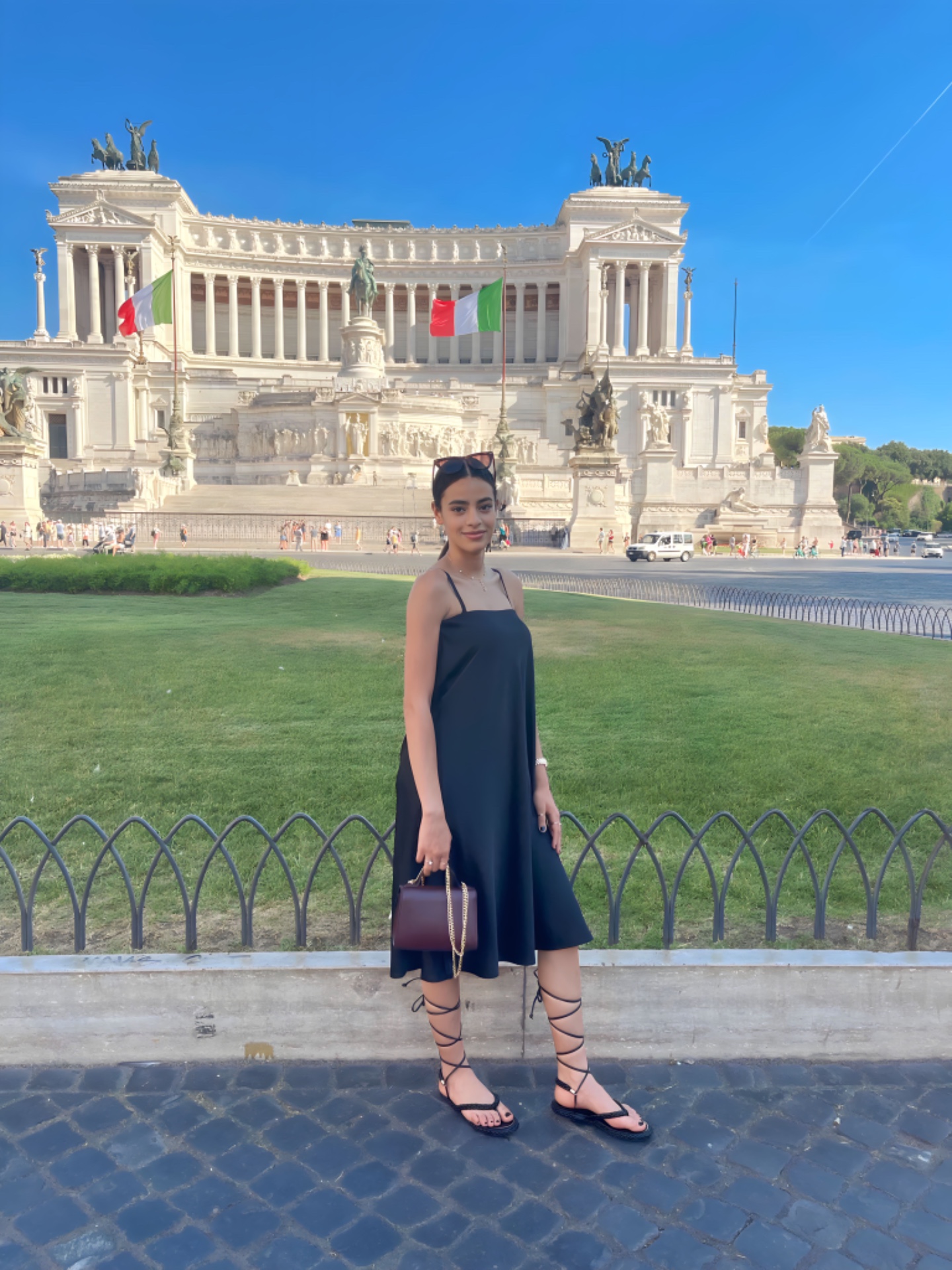 Yasmin — Model & Hostess in Opera Nazionale Pensionati D'ita photo 3