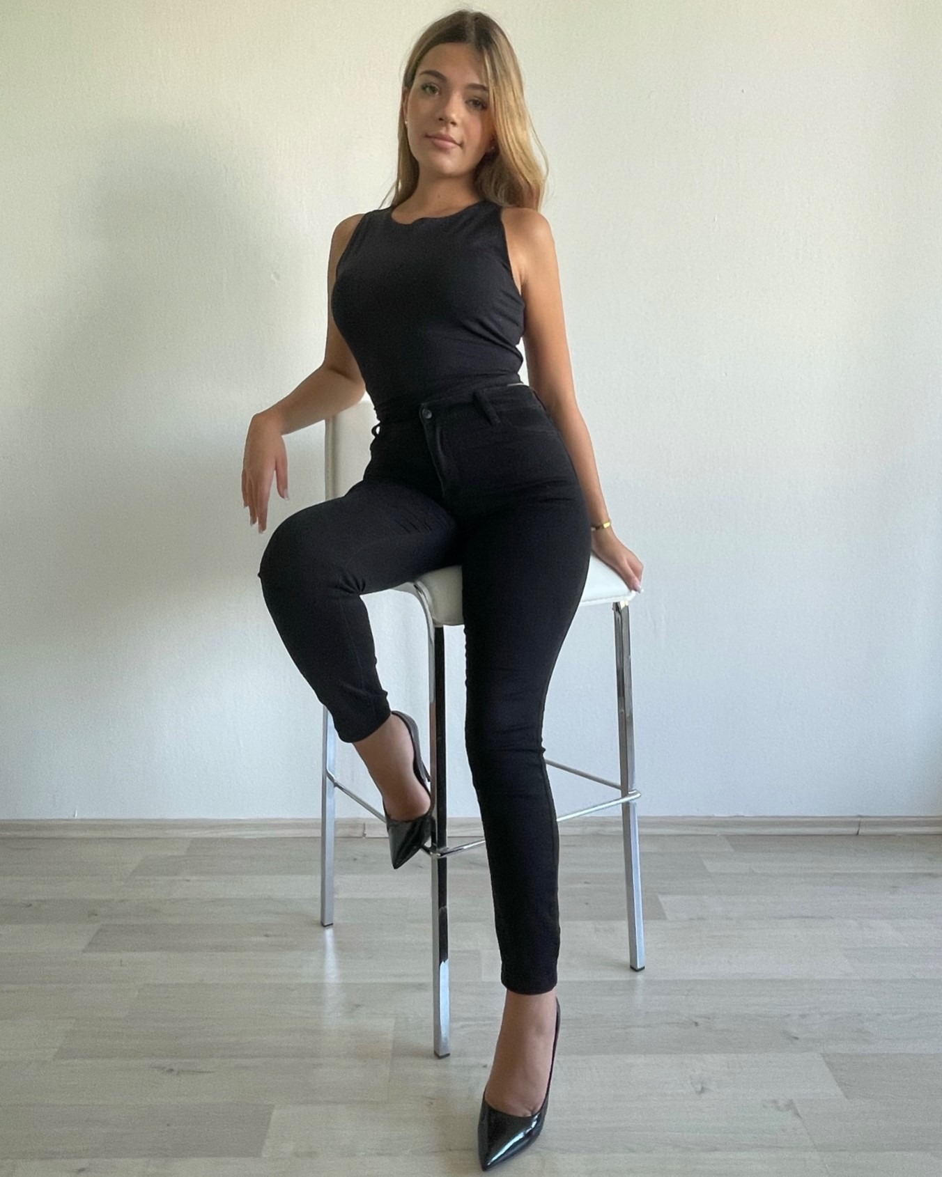 Eva — Model & Hostess in M&uuml;nchen photo 5