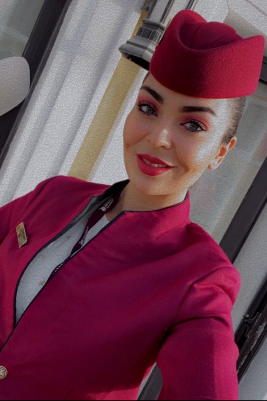 Sarra — Model & Hostess in Paris photo 1