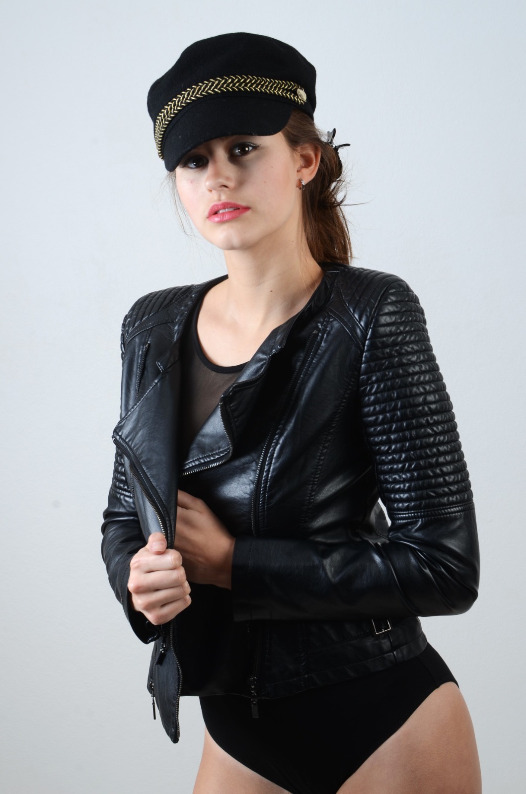 Laura — Model & Hostess in Madrid photo 4