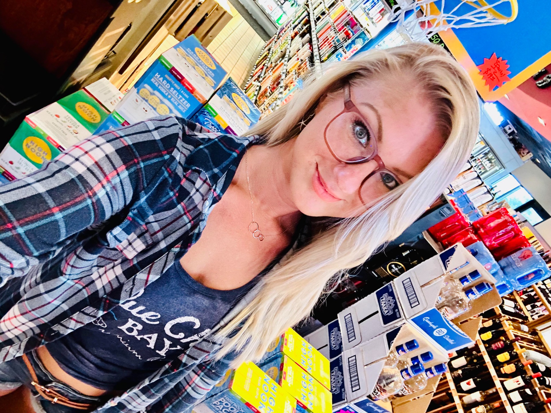 Cari — Model & Hostess in Aurora photo 5