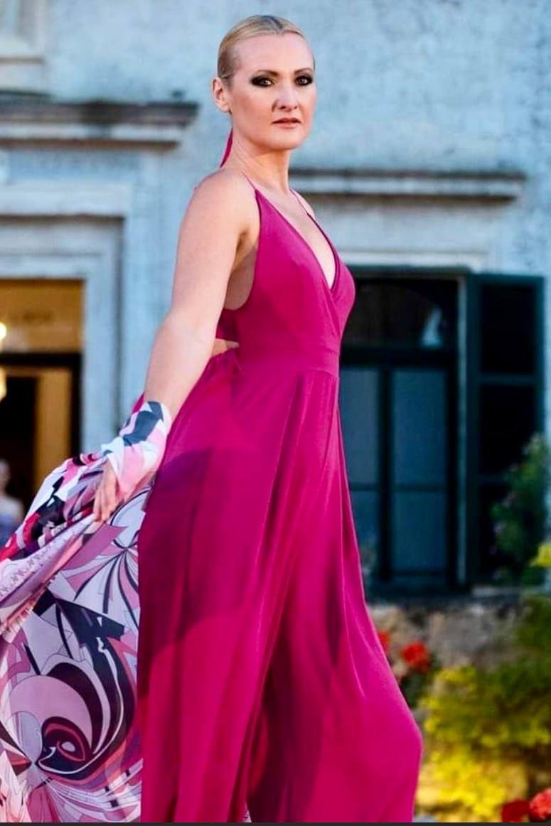 Svetlana — Model & Hostess in St. Paul's Bay photo 2