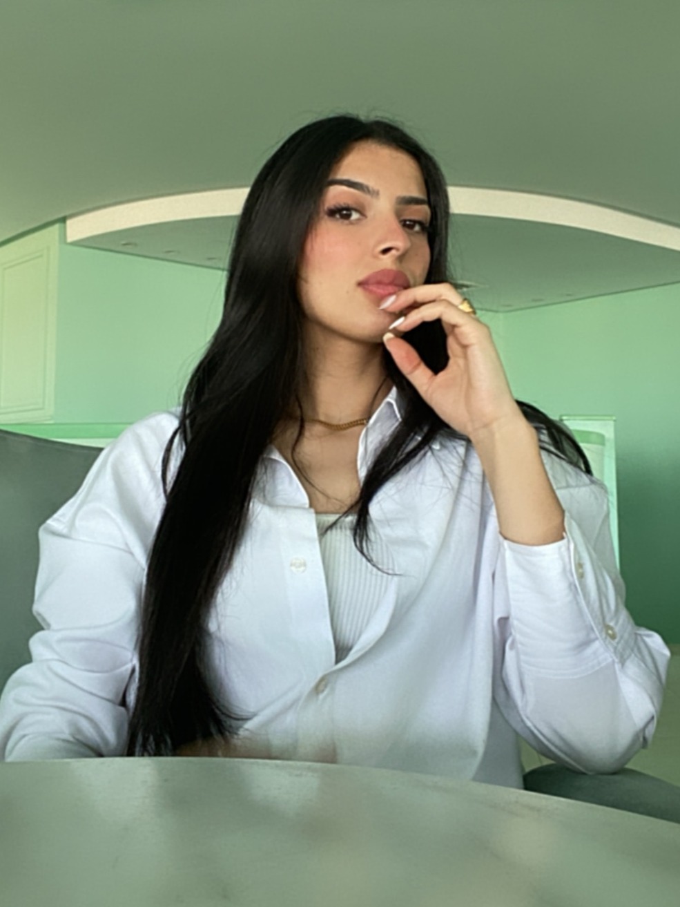 Oumaina — Model & Hostess in Granollers photo 1
