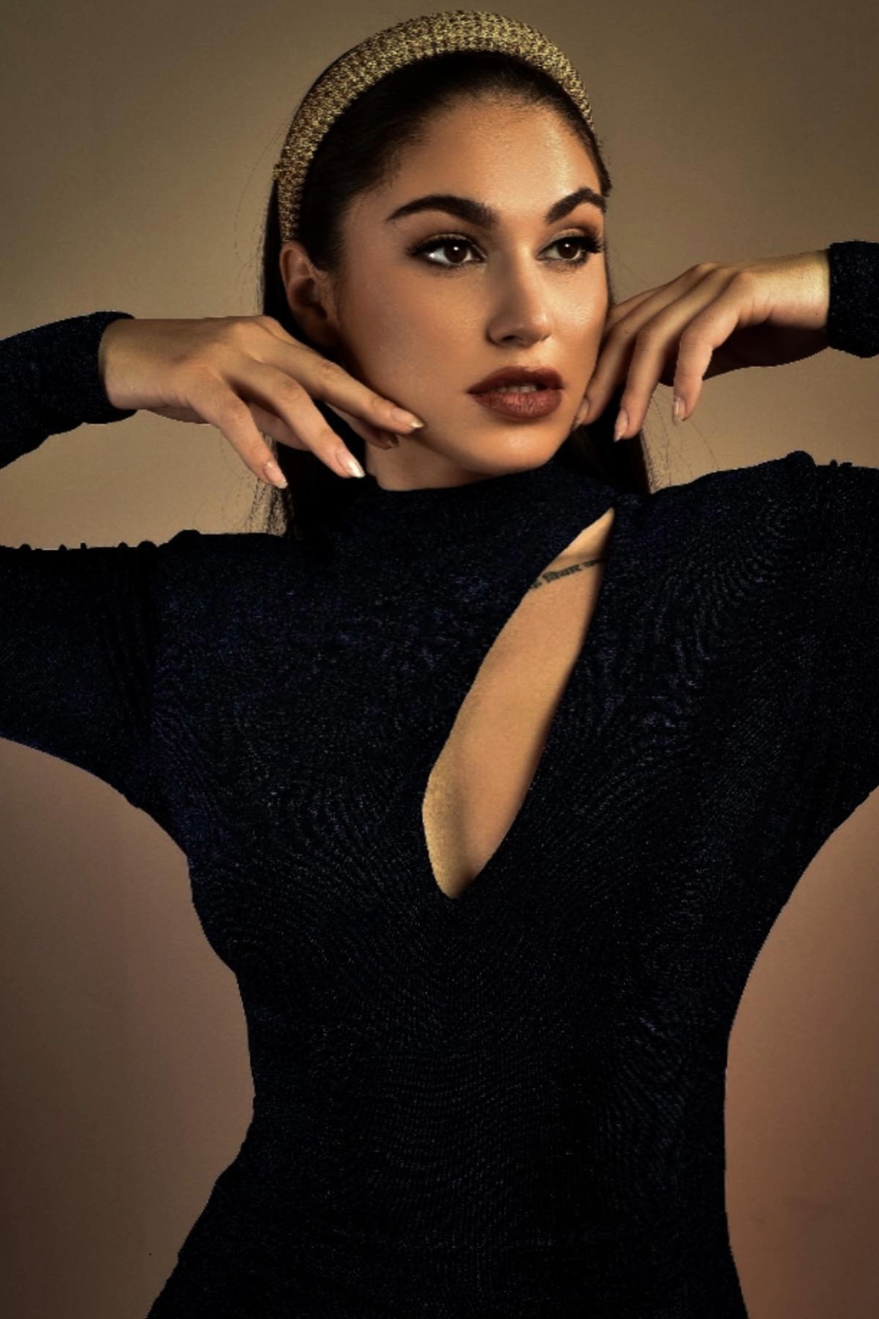 Tijana — Model & Hostess in Iż-Żejtun photo 3