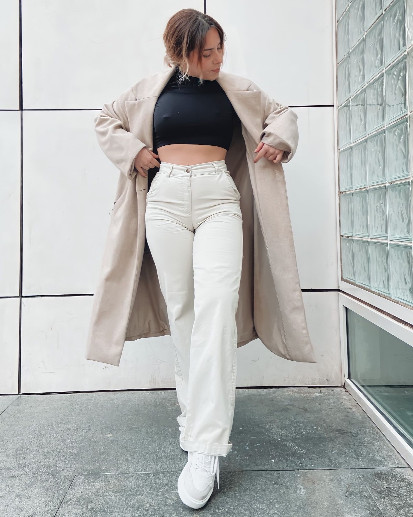 Carla — Model & Hostess in Barcelona photo 4