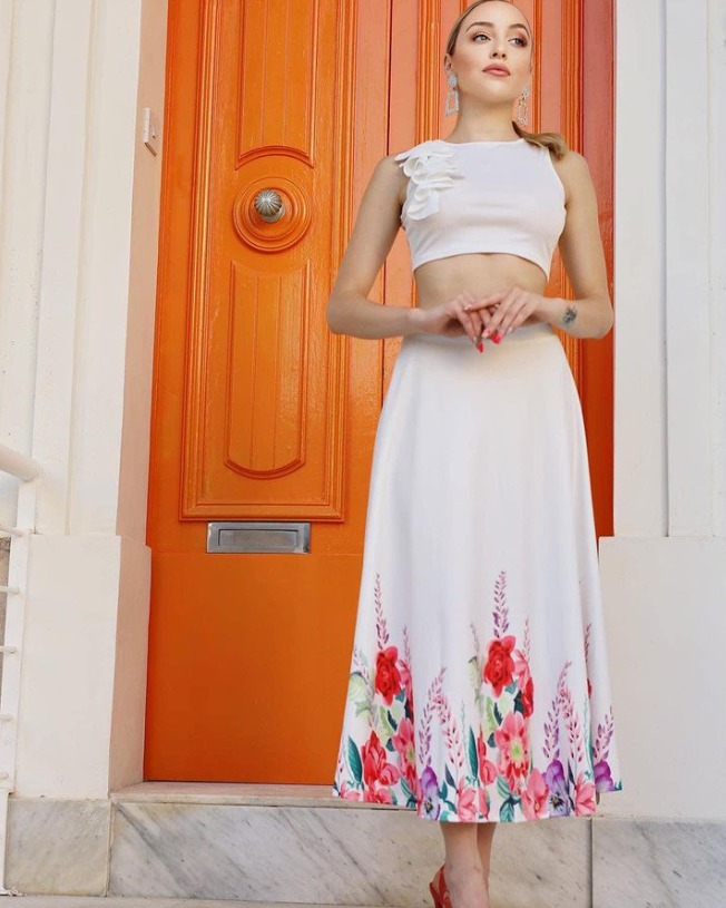 Hayley — Model & Hostess in Ħaż-Żabbar photo 9