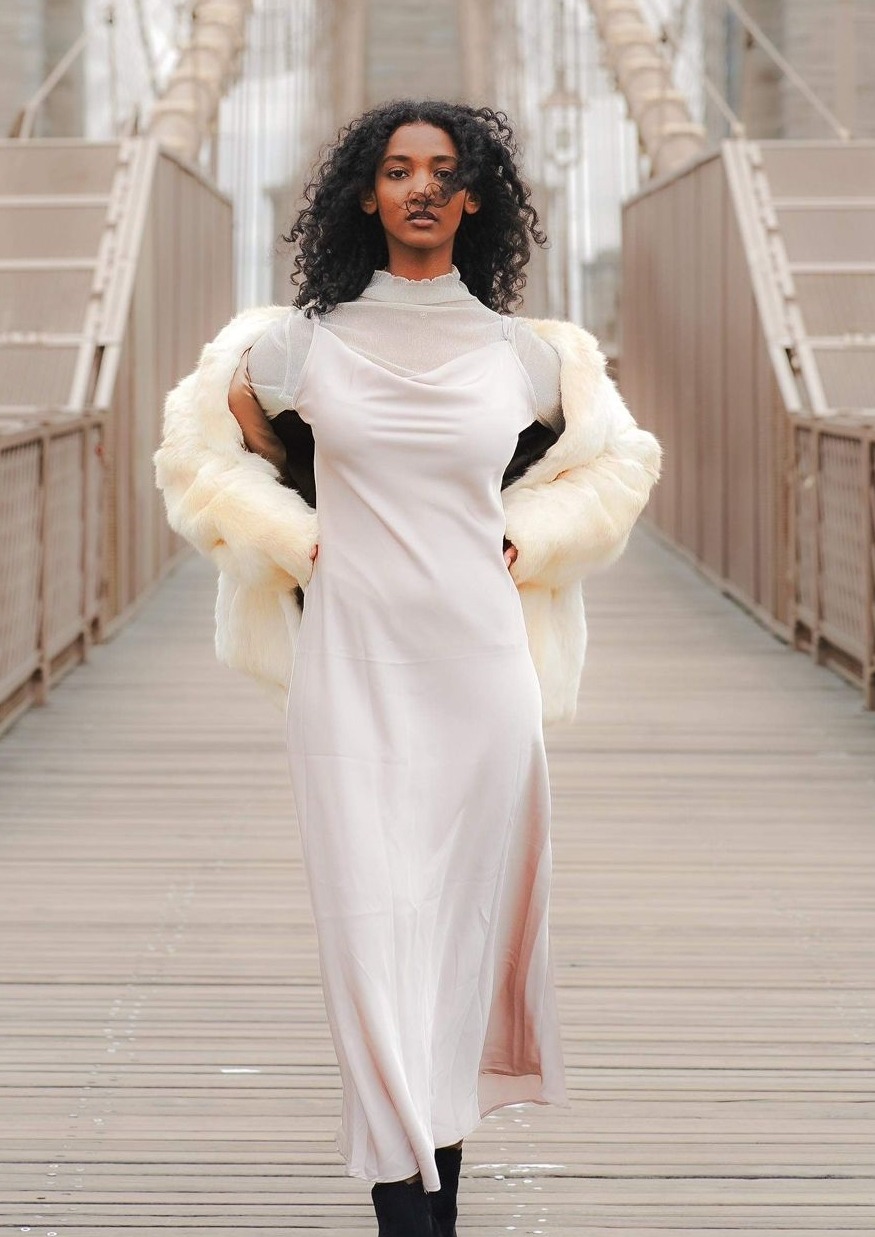 Nia — Model & Hostess in Stockholms L&auml;n photo 5