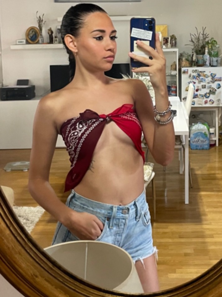 Valentina — Model & Hostess in Dubai photo 14