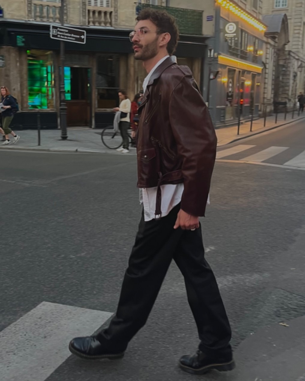 Leonardo — Model & Host in Barcelona photo 3