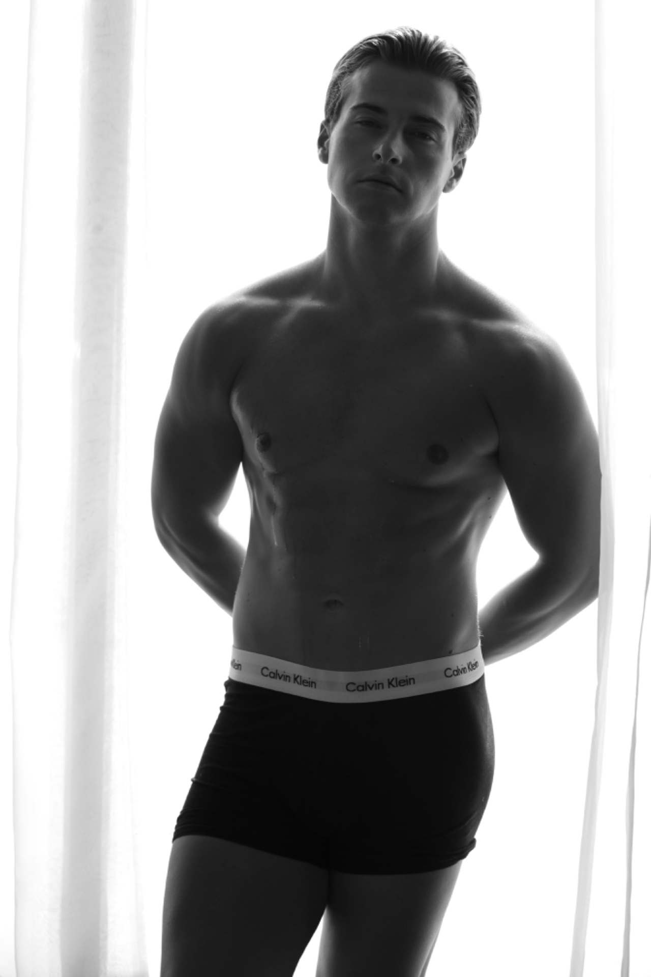 Sacha — Model & Host in Frasnes-lez-anvaing photo 17
