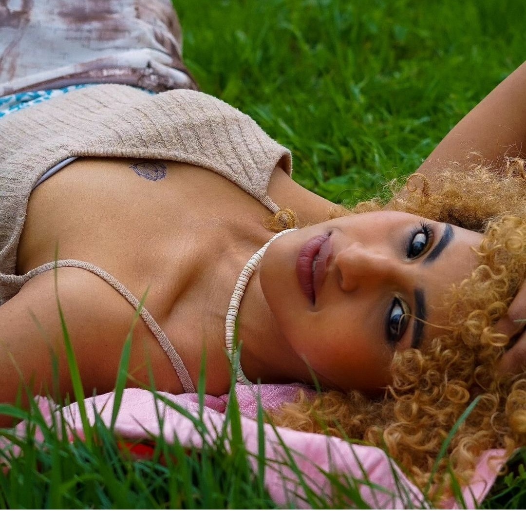 Soukaina — Model & Hostess in Brno-město photo 1