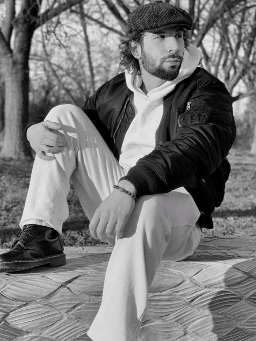 Guglielmo — Model & Host in Bologna photo 1