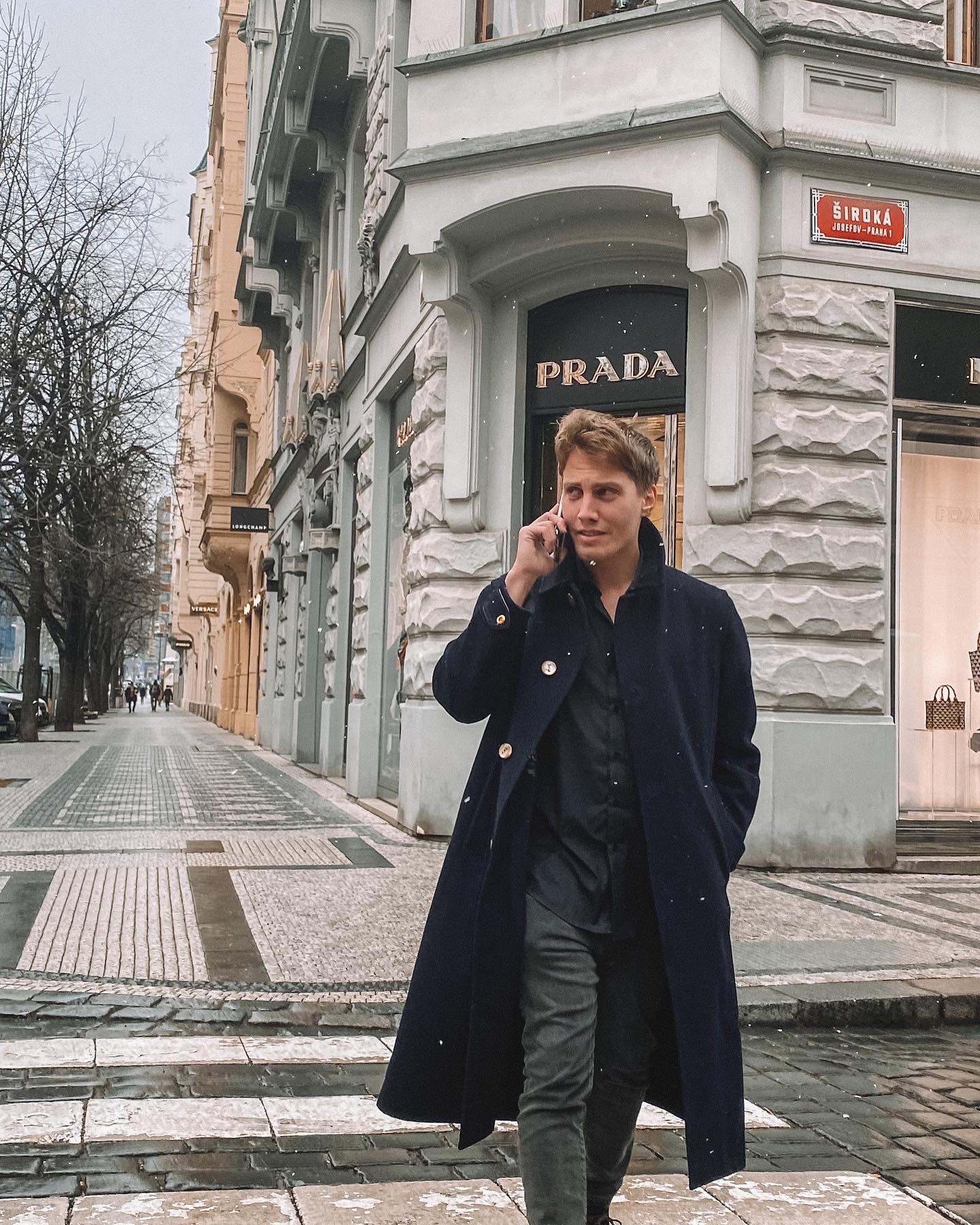 Frank — Model & Host in M&aacute;laga photo 2