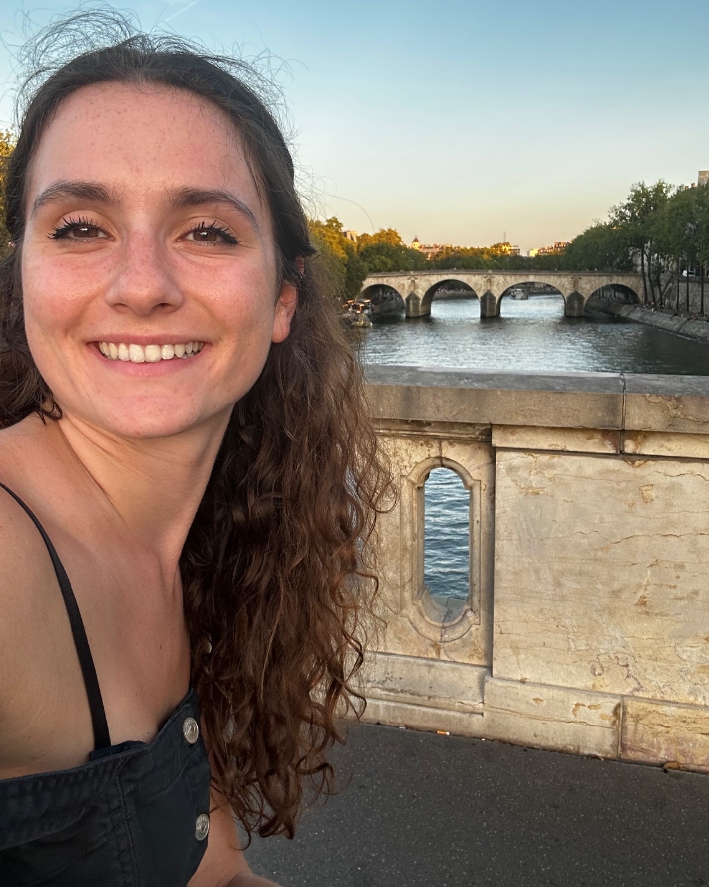 Laura — Model & Hostess in Bassano Del Grappa photo 1
