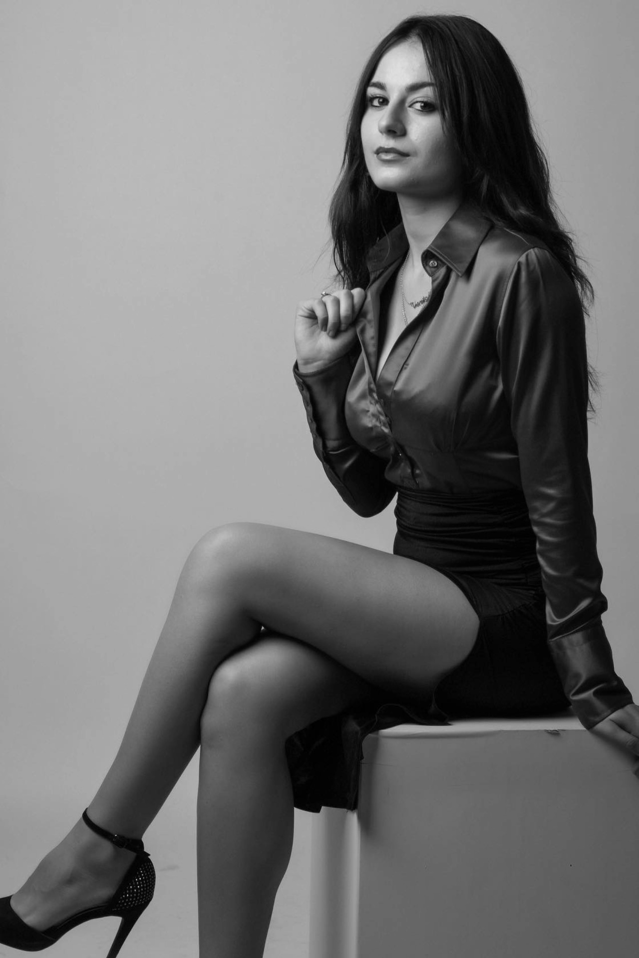 Venice — Model & Hostess in Qala photo 2
