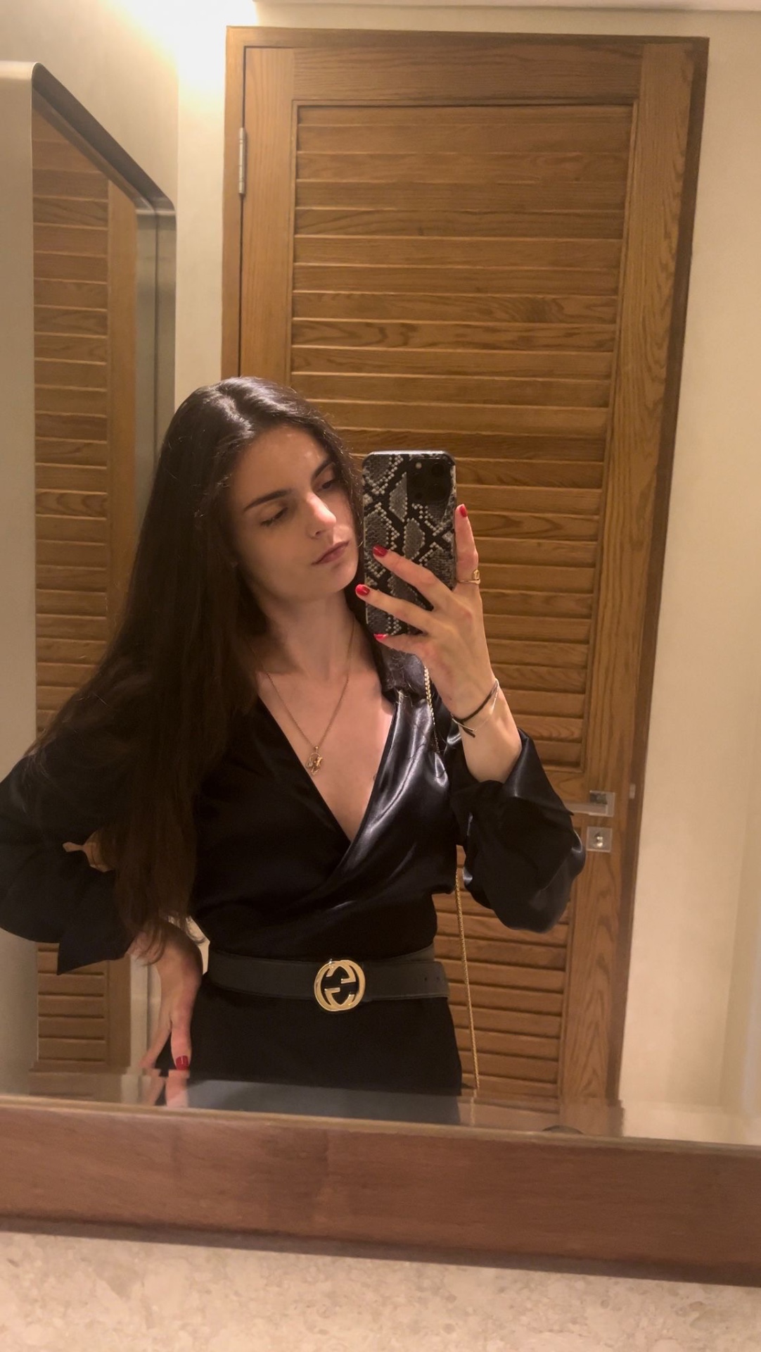 Asya — Model & Hostess in Milano photo 1