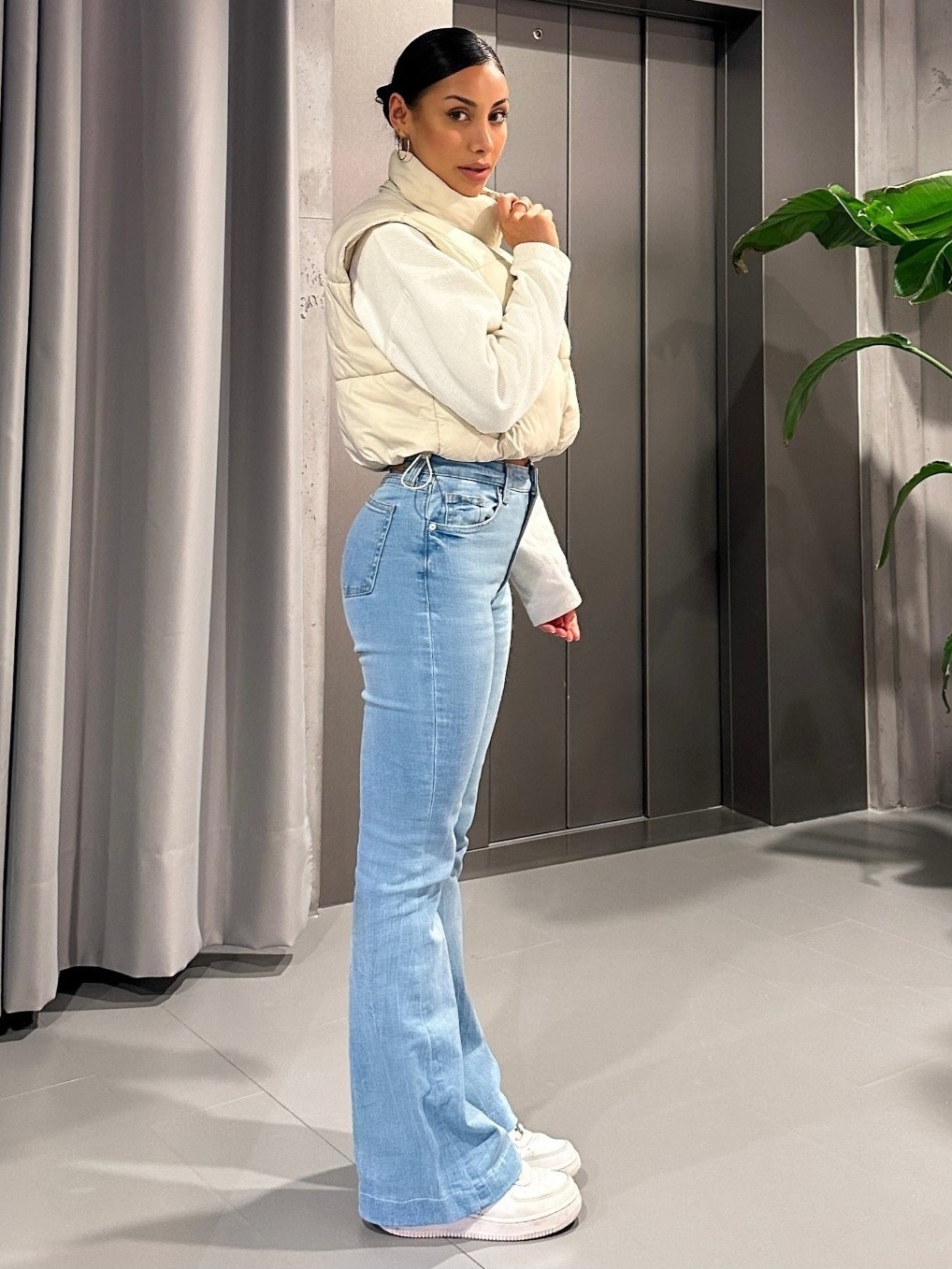 Mercedes — Model & Hostess in Z&uuml;rich photo 1