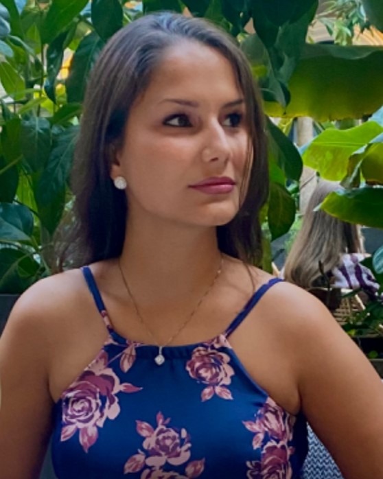 T&uuml;nde — Model & Hostess in Budapest photo 1