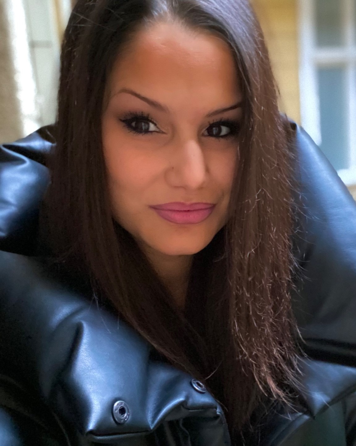 T&uuml;nde — Model & Hostess in Budapest photo 6